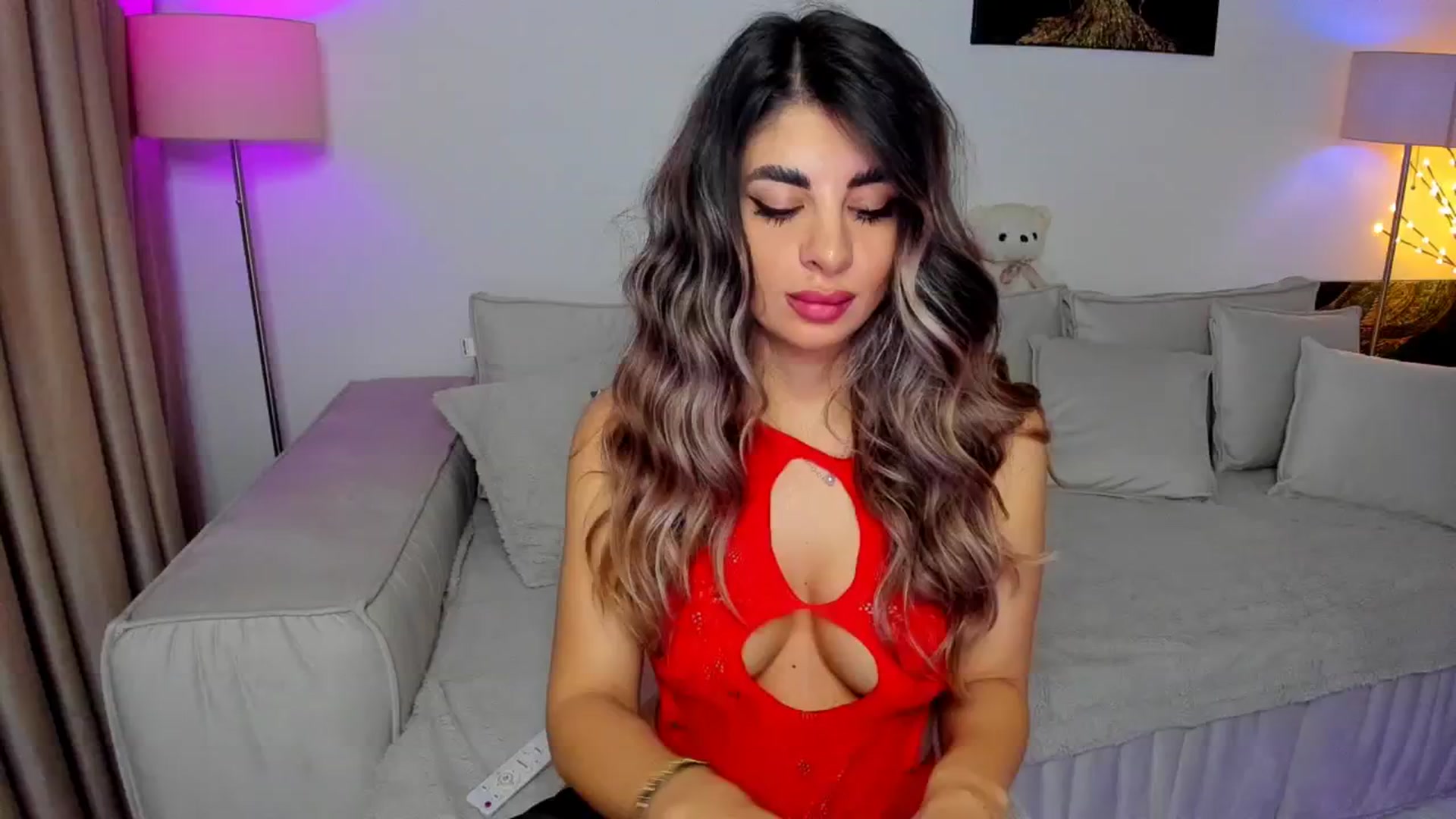 Gallery image thumbnail from KarlaStarx's myfreecams stream on, 12/09/2024, 03:24 image 2 of 20