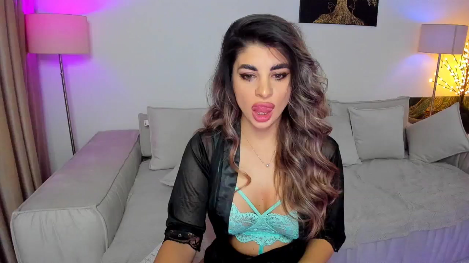 Gallery image thumbnail from KarlaStarx's myfreecams stream on, 12/13/2024, 02:20 image 2 of 20