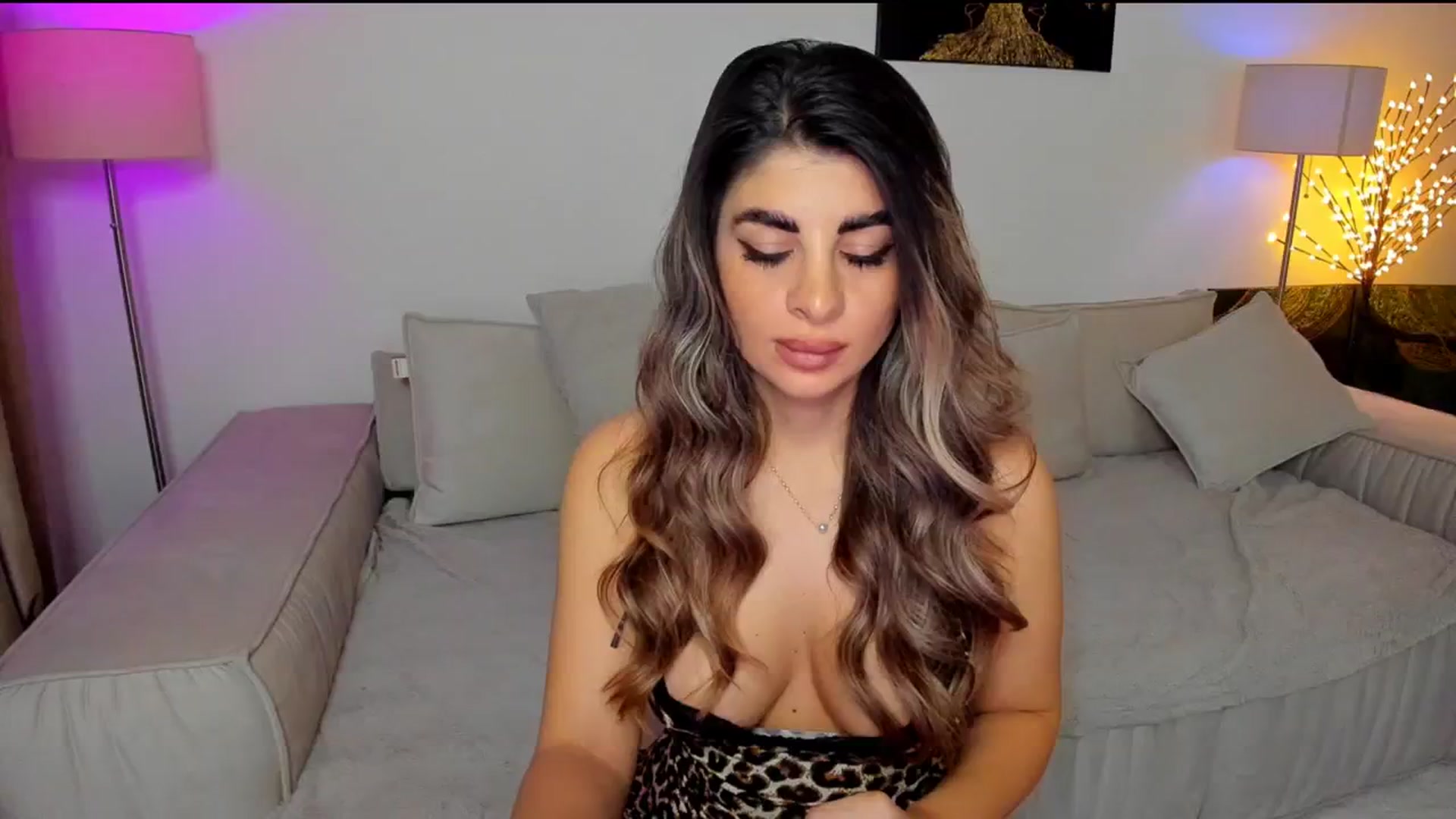Gallery image thumbnail from KarlaStarx's myfreecams stream on, 01/05/2025, 01:25 image 13 of 20