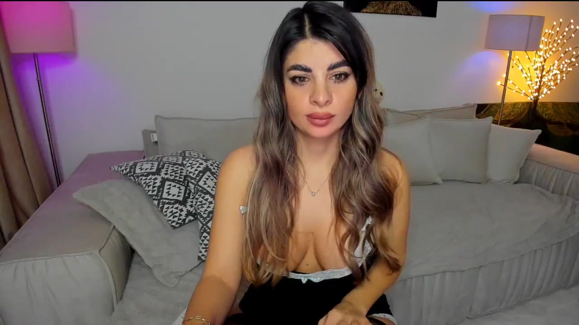Gallery image thumbnail from KarlaStarx's myfreecams stream on, 01/09/2025, 01:12 image 10 of 20
