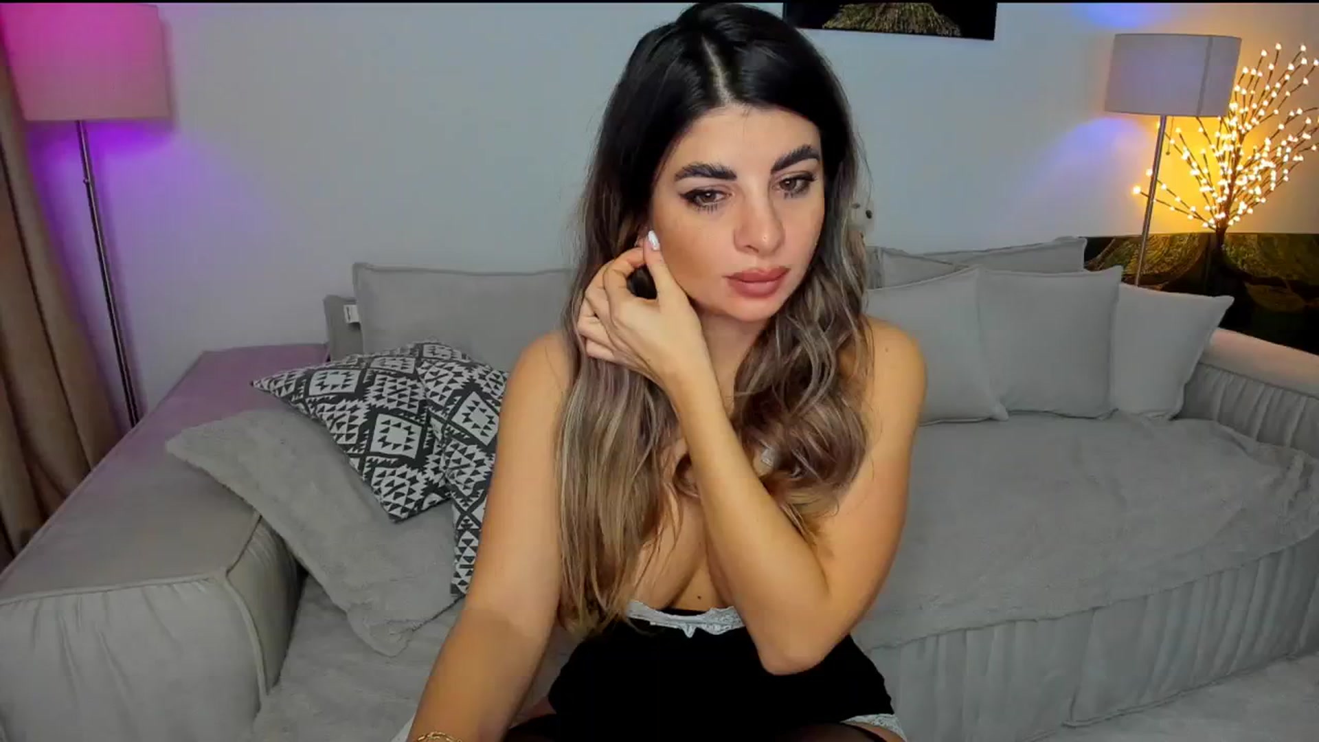Gallery image thumbnail from KarlaStarx's myfreecams stream on, 01/09/2025, 01:12 image 1 of 20