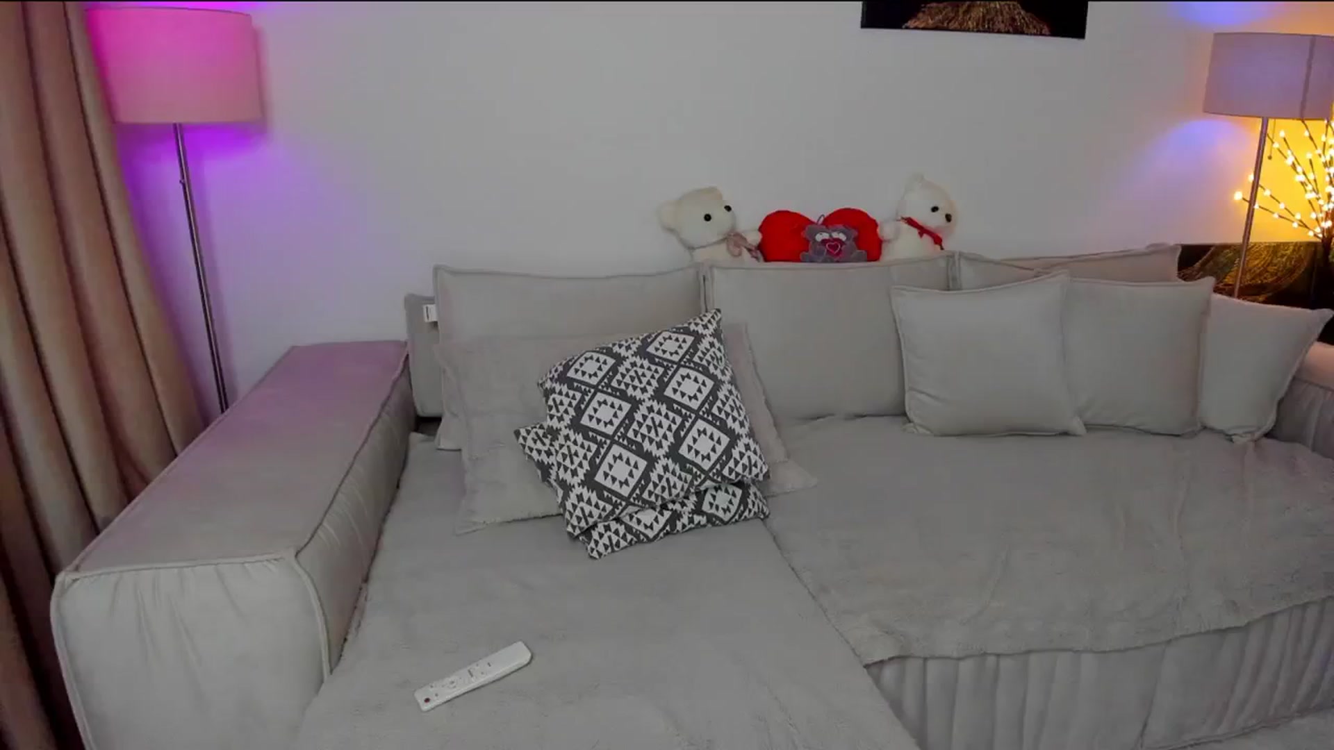 Gallery image thumbnail from KarlaStarx's myfreecams stream on, 01/10/2025, 04:24 image 12 of 20