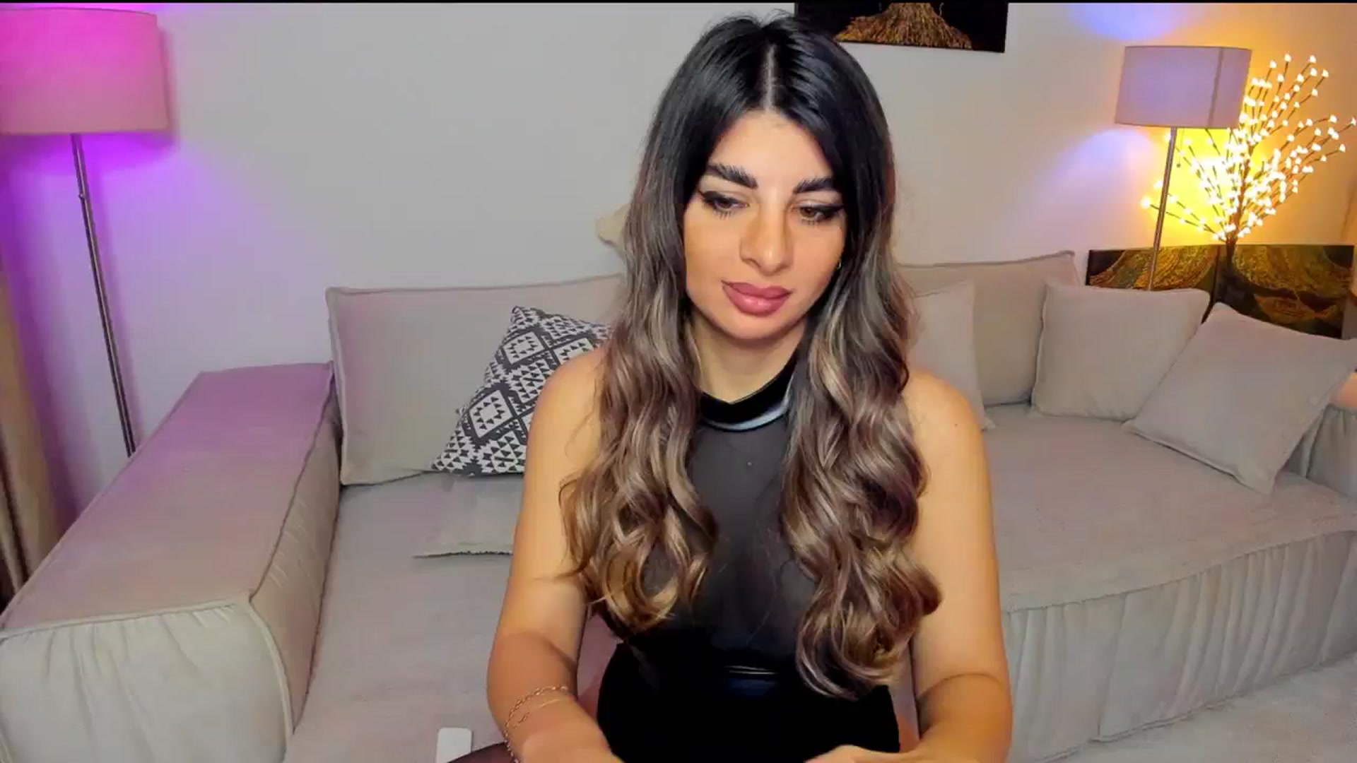 Gallery image thumbnail from KarlaStarx's myfreecams stream on, 01/17/2025, 03:28 image 11 of 20
