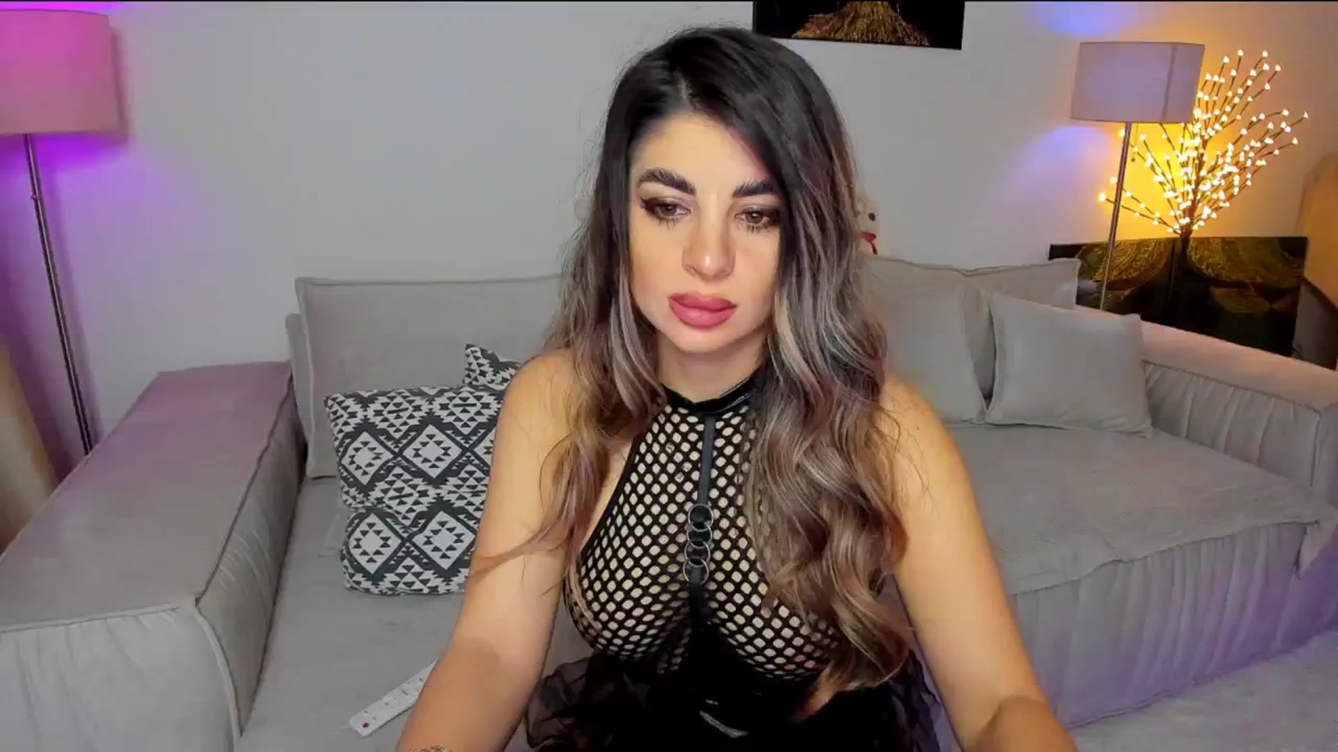 Gallery image thumbnail from KarlaStarx's myfreecams stream on, 01/26/2025, 02:42 image 1 of 20