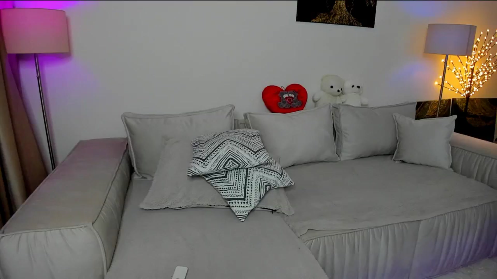 Gallery image thumbnail from KarlaStarx's myfreecams stream on, 02/20/2025, 02:28 image 14 of 20