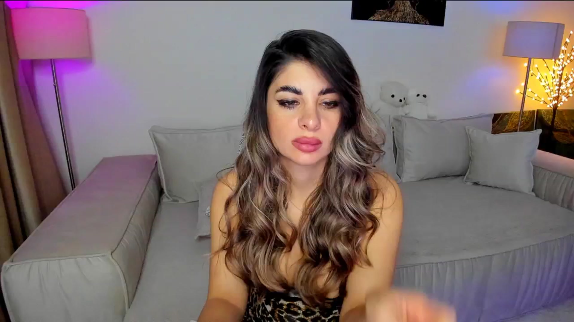 Gallery image thumbnail from KarlaStarx's myfreecams stream on, 02/21/2025, 04:17 image 16 of 20