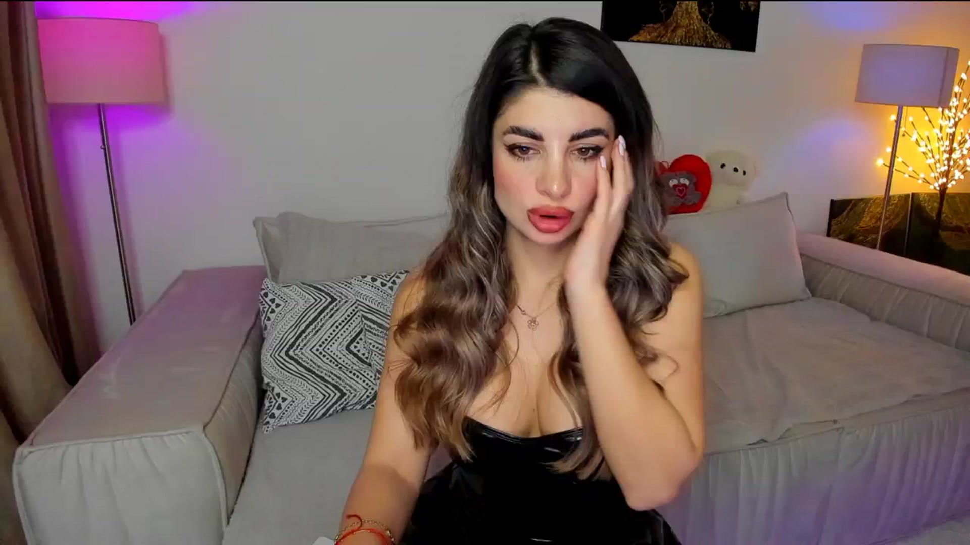 Gallery image thumbnail from KarlaStarx's myfreecams stream on, 03/14/2025, 01:55 image 2 of 20
