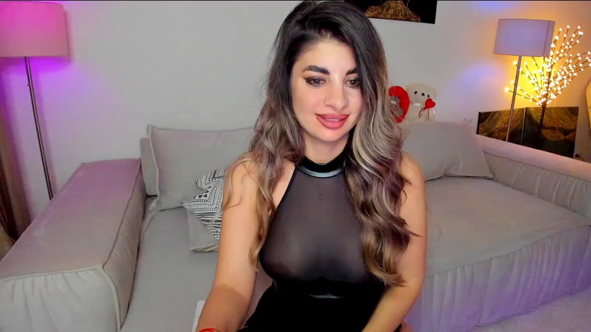 Gallery image thumbnail from KarlaStarx's myfreecams stream on, 03/17/2025, 24:58 image 4 of 20