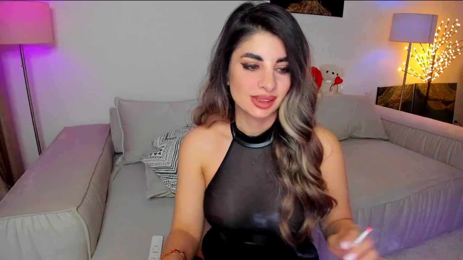 Gallery image thumbnail from KarlaStarx's myfreecams stream on, 03/17/2025, 24:58 image 15 of 20