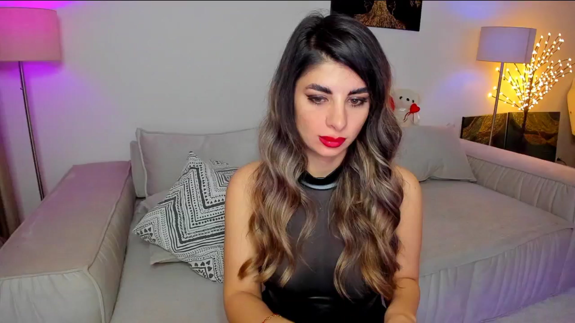 Gallery image thumbnail from KarlaStarx's myfreecams stream on, 03/17/2025, 02:47 image 17 of 20