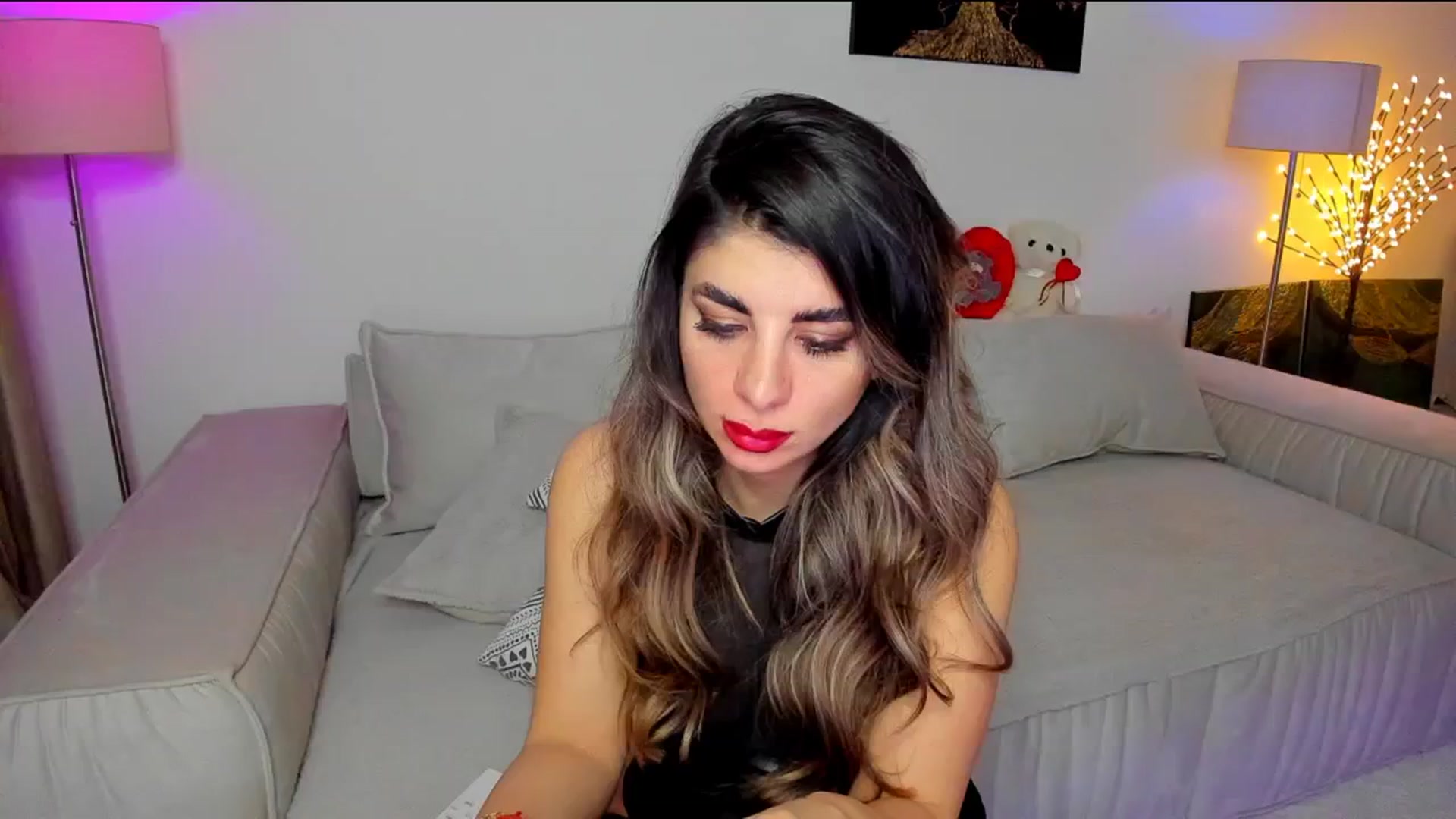 Gallery image thumbnail from KarlaStarx's myfreecams stream on, 03/17/2025, 03:57 image 18 of 20