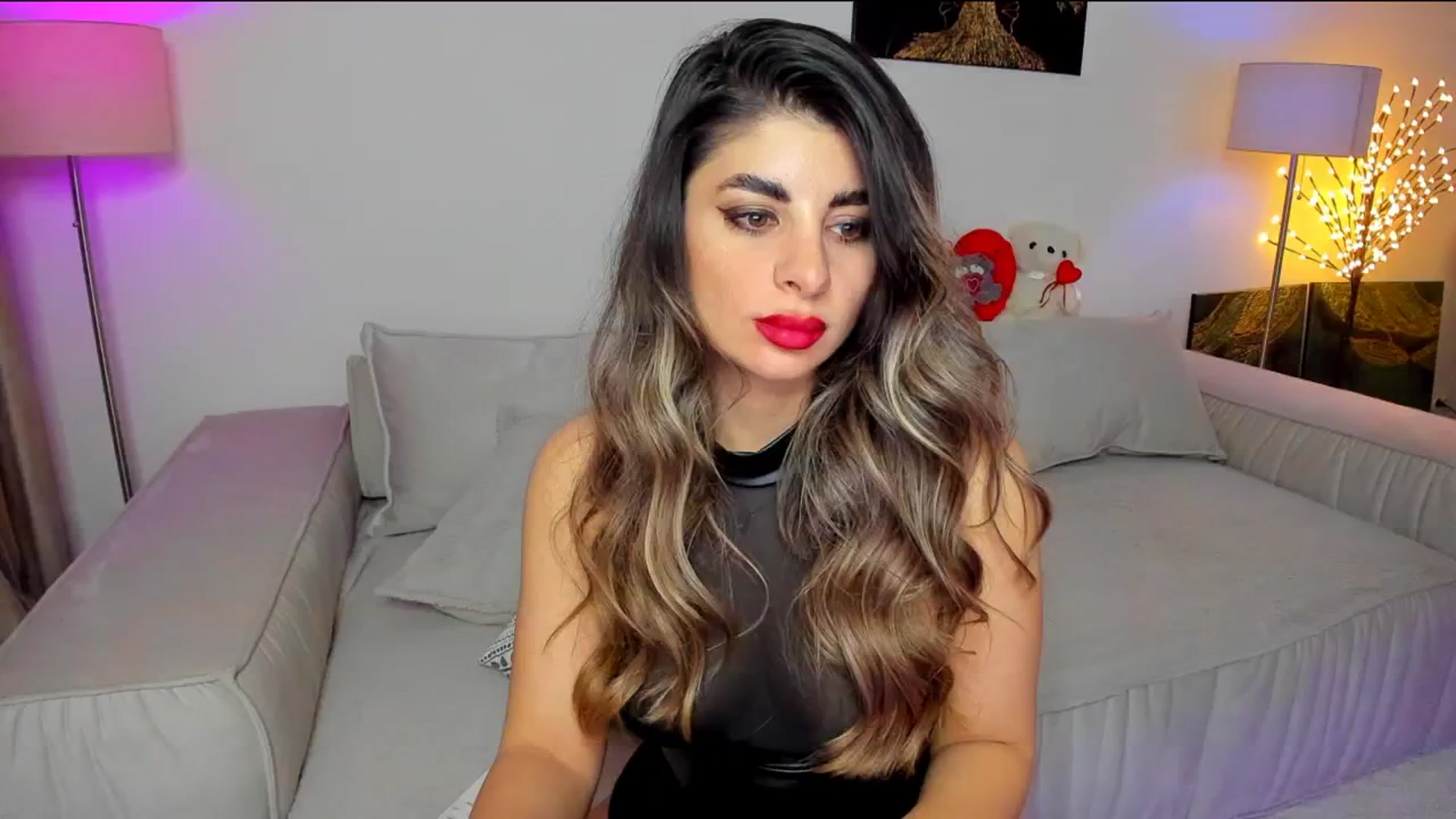 Gallery image thumbnail from KarlaStarx's myfreecams stream on, 03/17/2025, 03:57 image 13 of 20