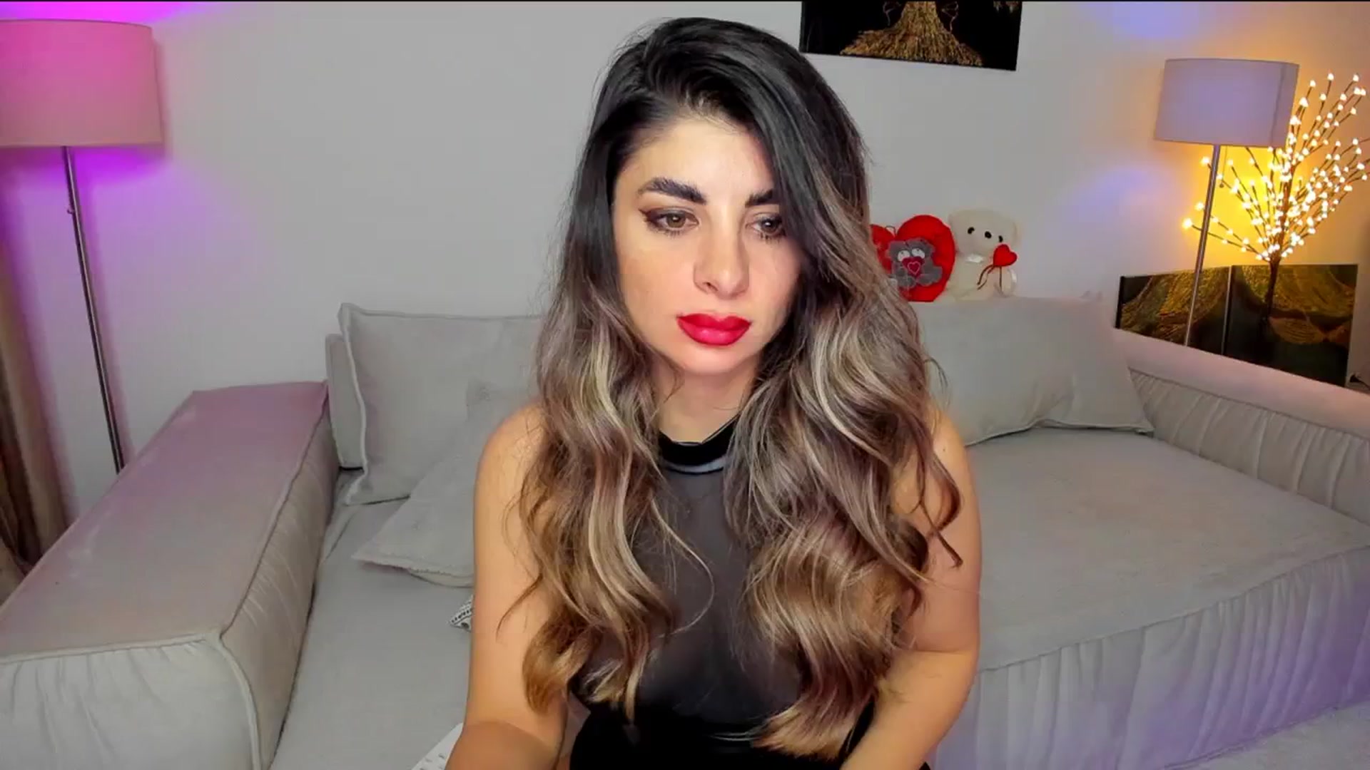 Gallery image thumbnail from KarlaStarx's myfreecams stream on, 03/17/2025, 03:57 image 15 of 20
