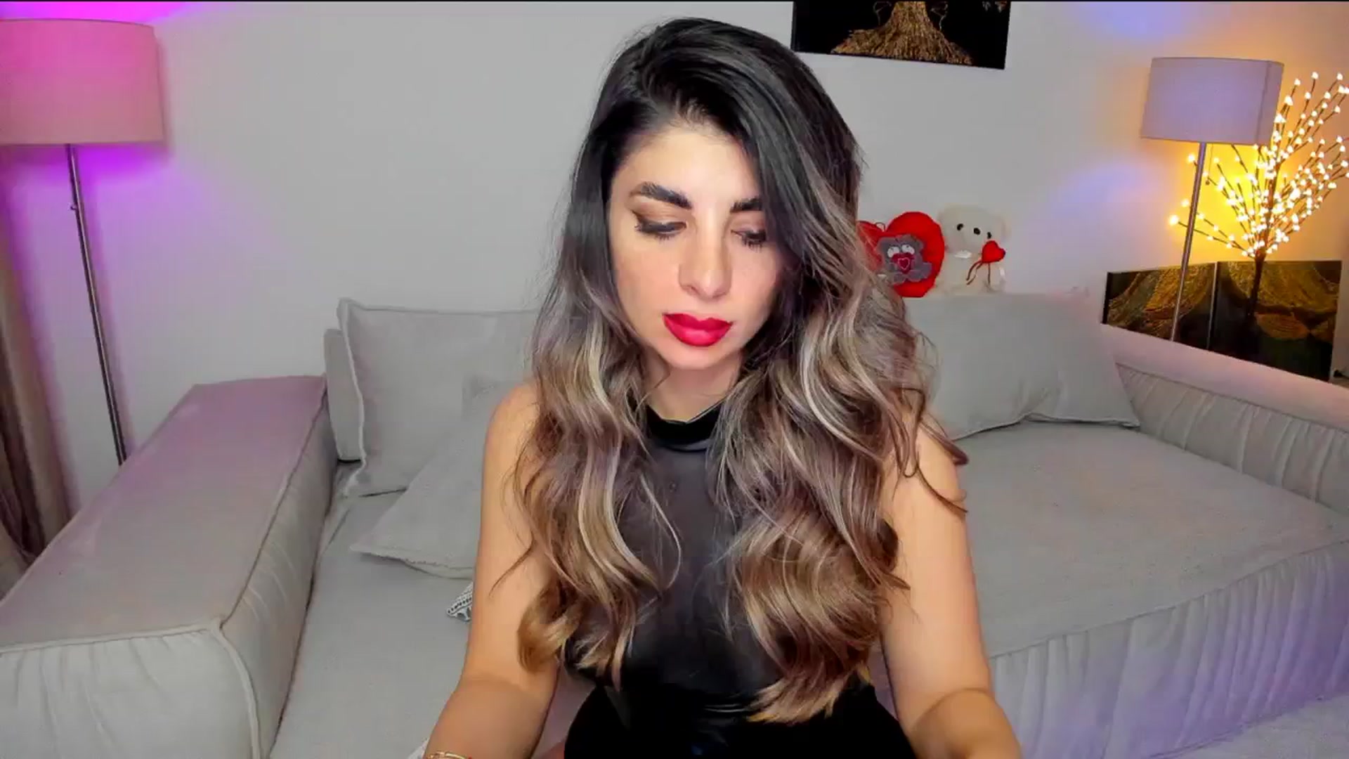 Gallery image thumbnail from KarlaStarx's myfreecams stream on, 03/17/2025, 03:57 image 12 of 20