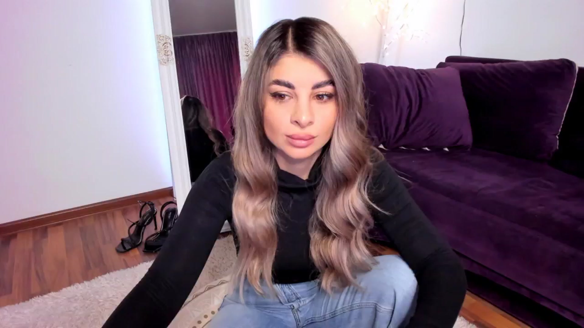 Gallery image thumbnail from KarlaStarx's myfreecams stream on, 03/03/2026, 12:40 image 4 of 20
