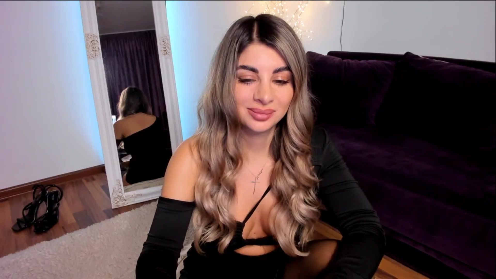 Gallery image thumbnail from KarlaStarx's myfreecams stream on, 03/04/2026, 23:17 image 3 of 20