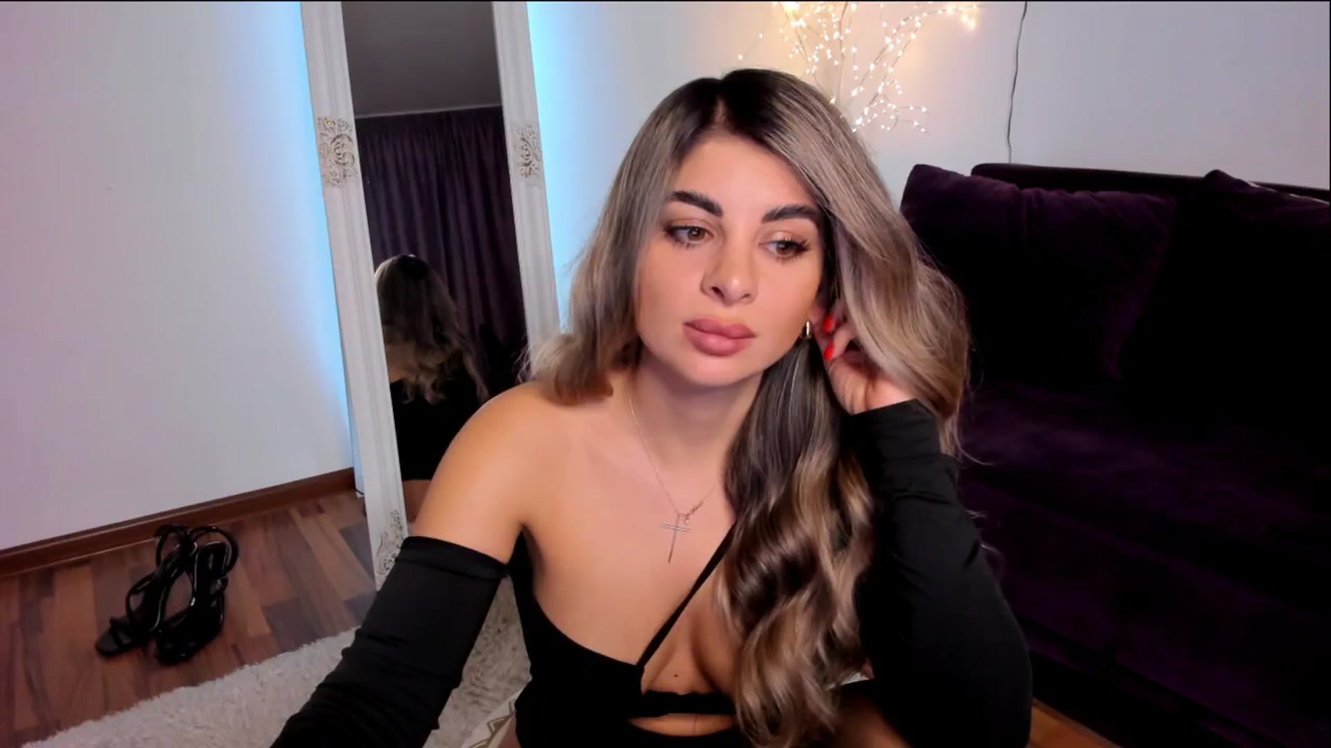 Gallery image thumbnail from KarlaStarx's myfreecams stream on, 03/04/2026, 23:17 image 15 of 20