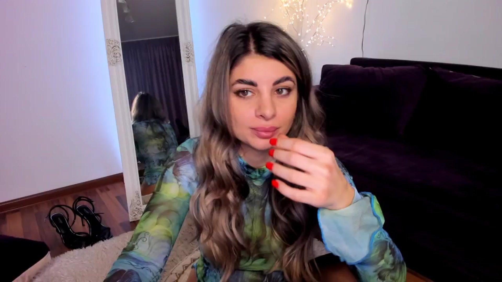 Gallery image thumbnail from KarlaStarx's myfreecams stream on, 03/09/2026, 02:43 image 17 of 20