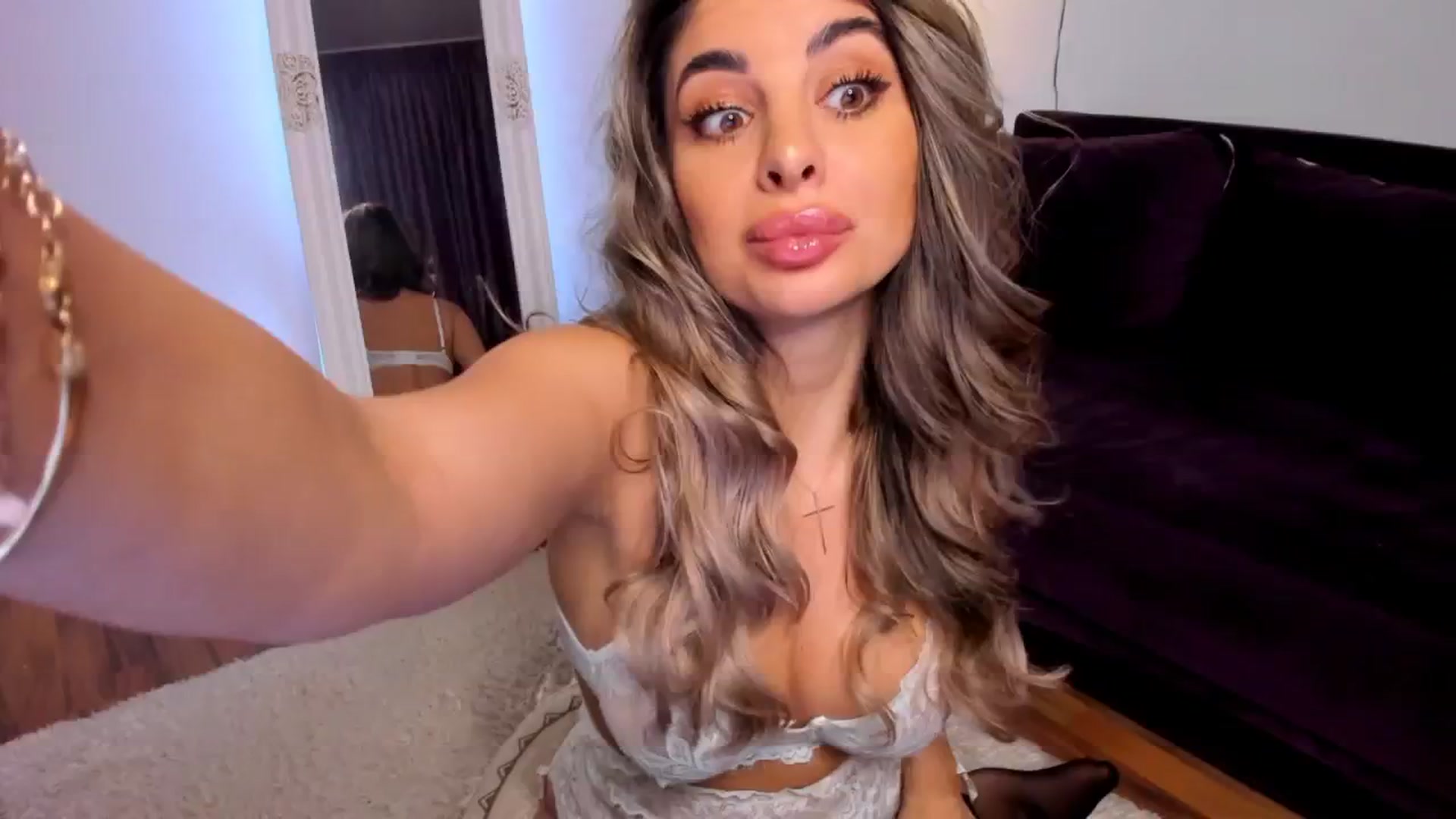 Gallery image thumbnail from KarlaStarx's myfreecams stream on, 03/22/2026, 01:41 image 18 of 20