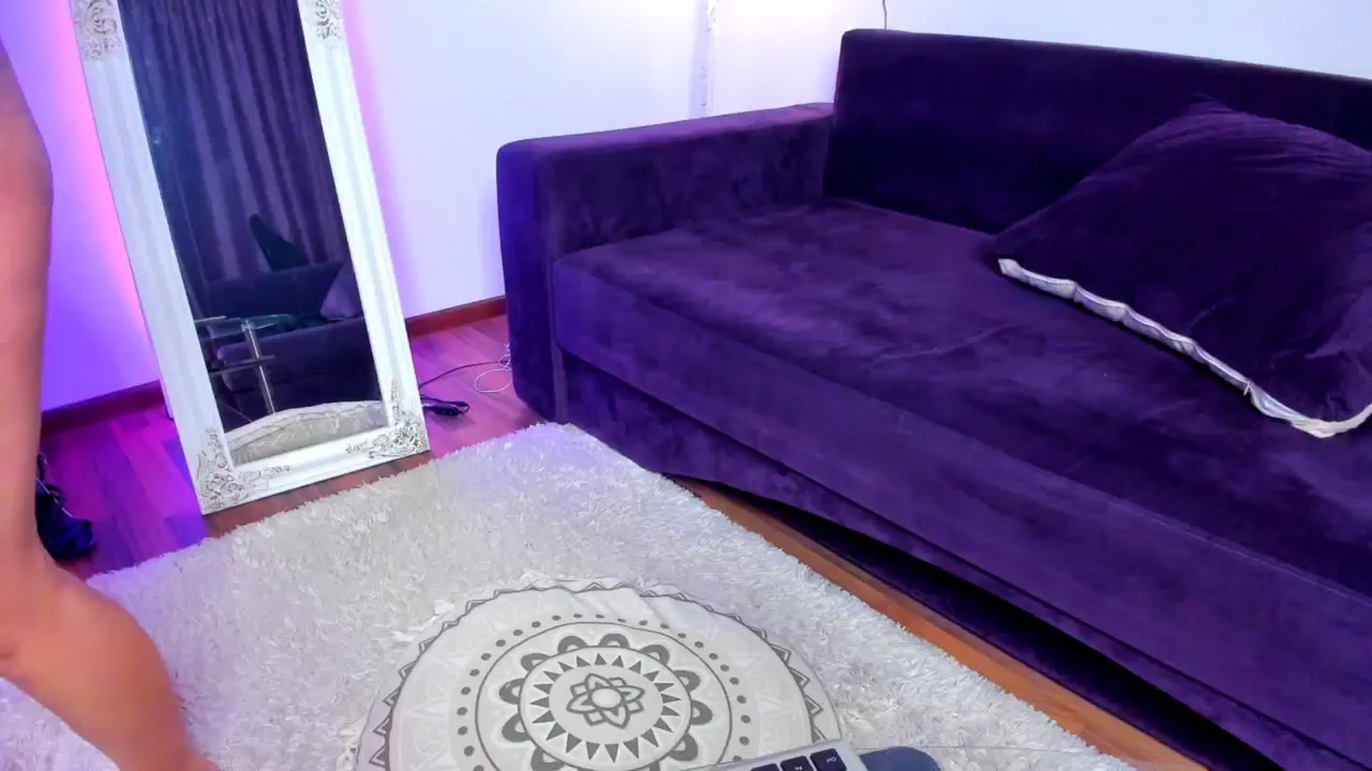 Gallery image thumbnail from KarlaStarx's myfreecams stream on, 04/13/2026, 24:01 image 19 of 20