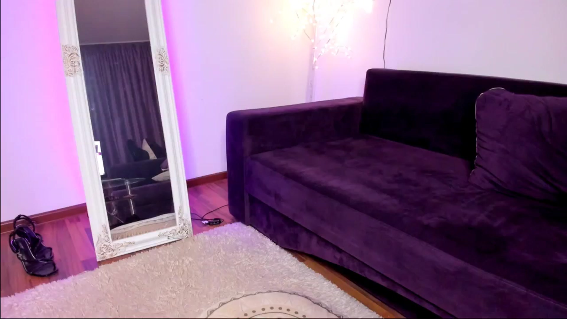 Gallery image thumbnail from KarlaStarx's myfreecams stream on, 04/18/2026, 02:59 image 20 of 20