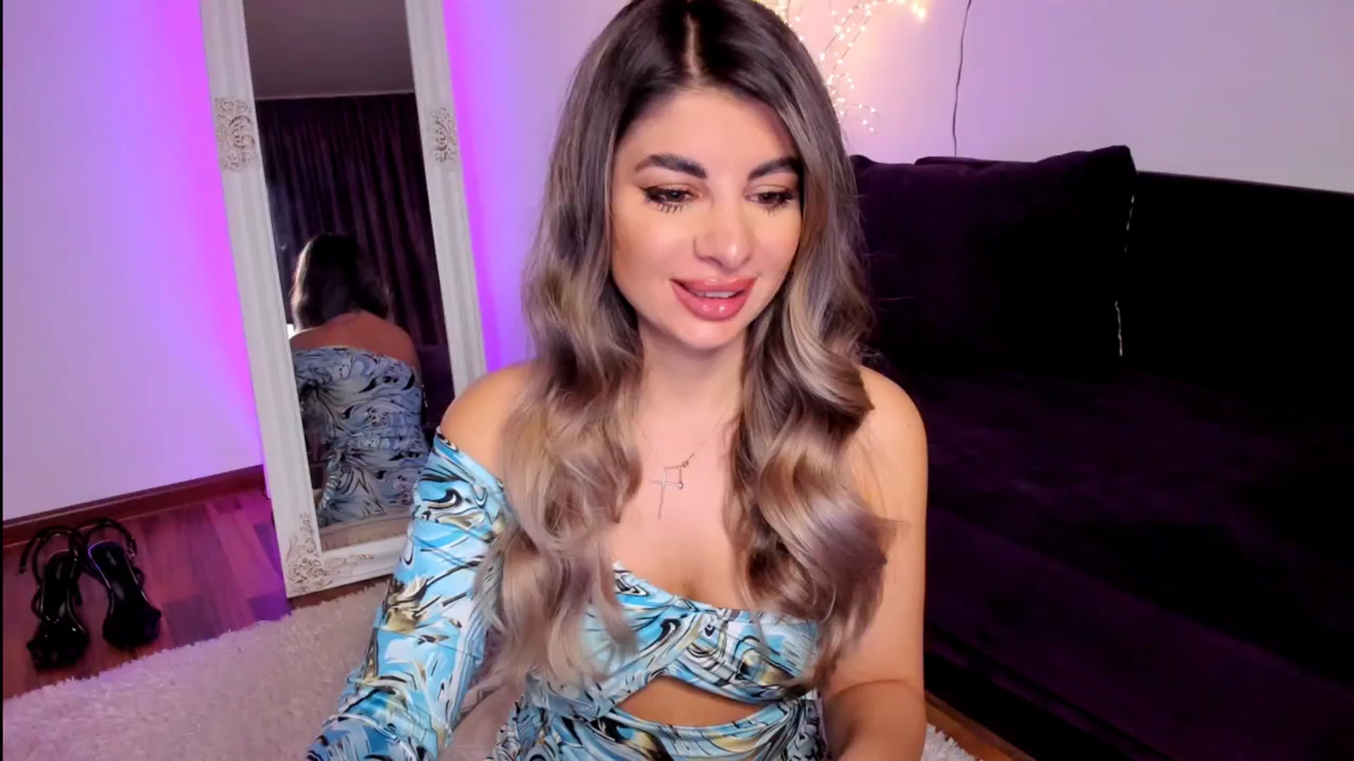Gallery image thumbnail from KarlaStarx's myfreecams stream on, 04/19/2026, 24:02 image 1 of 20