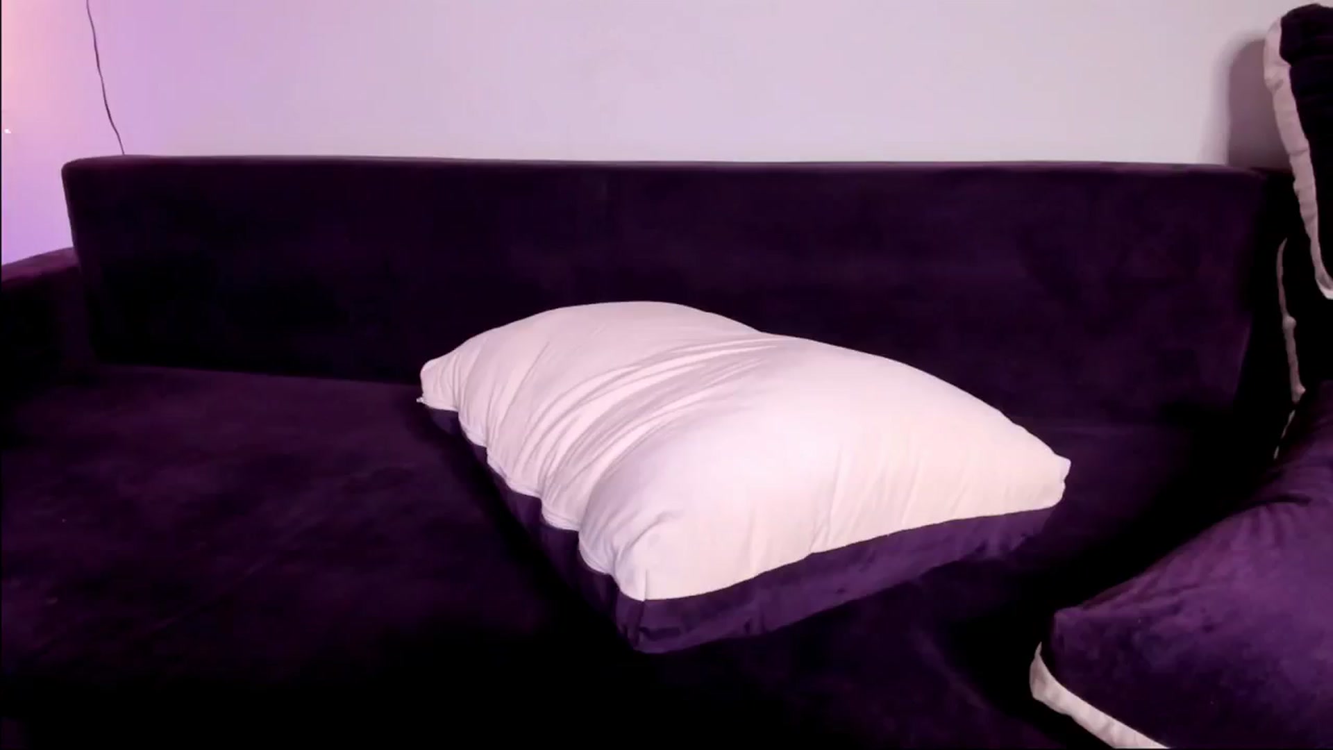 Gallery image thumbnail from KarlaStarx's myfreecams stream on, 04/27/2026, 03:44 image 1 of 20