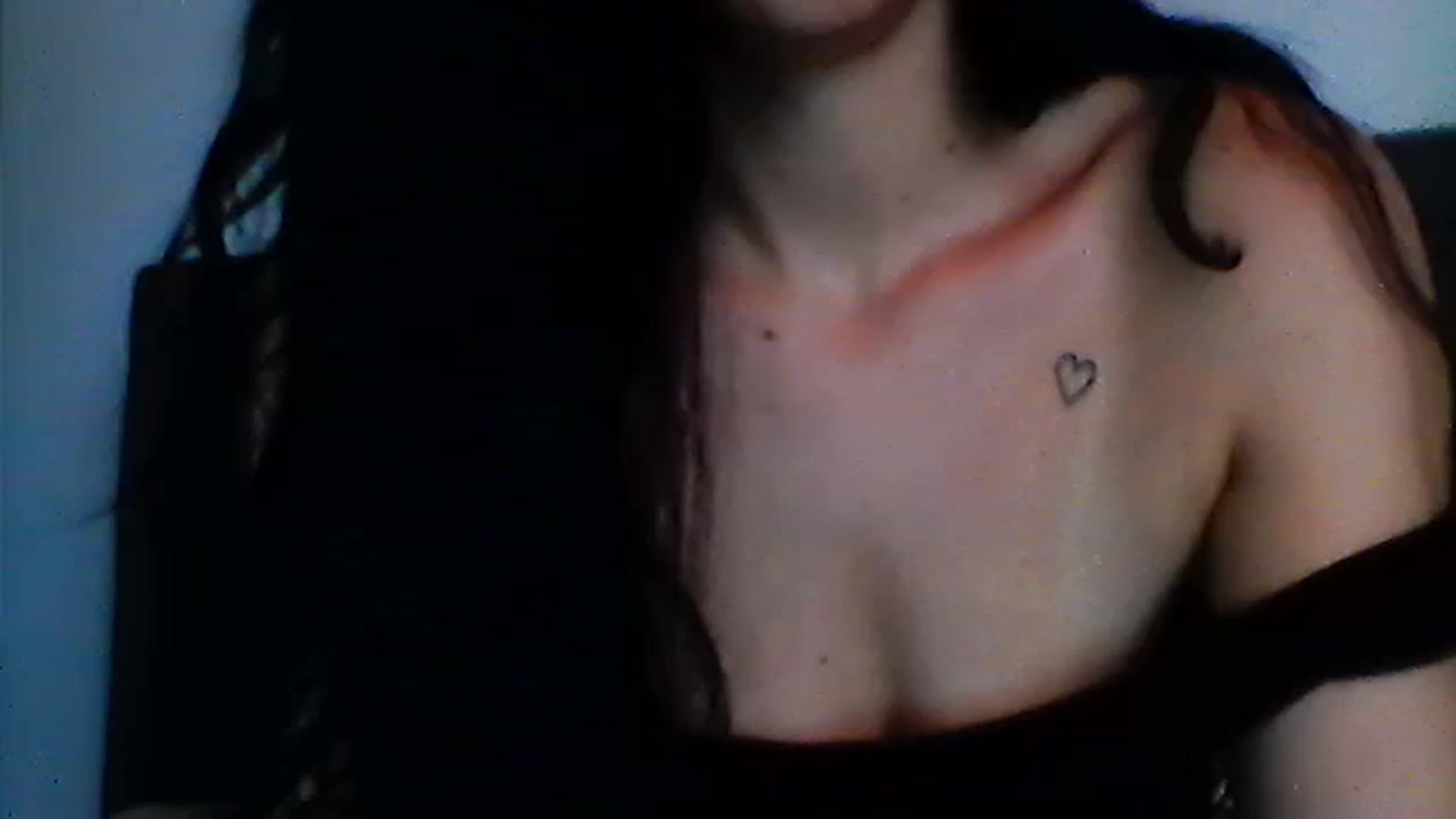 Gallery image thumbnail from Karlasxy01's myfreecams stream on, 08/13/2023, 10:45 image 15 of 20