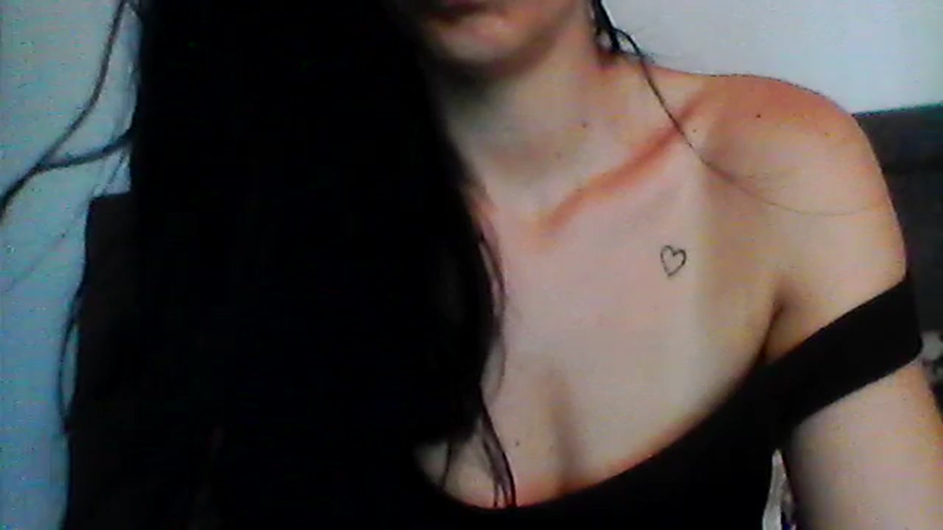 Gallery image thumbnail from Karlasxy01's myfreecams stream on, 08/13/2023, 10:45 image 17 of 20