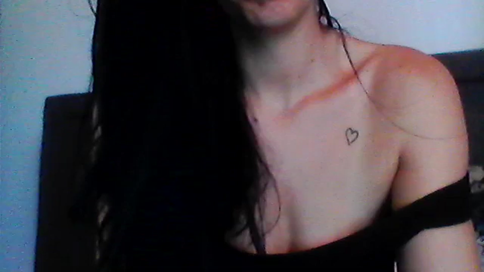 Gallery image thumbnail from Karlasxy01's myfreecams stream on, 08/13/2023, 10:45 image 18 of 20