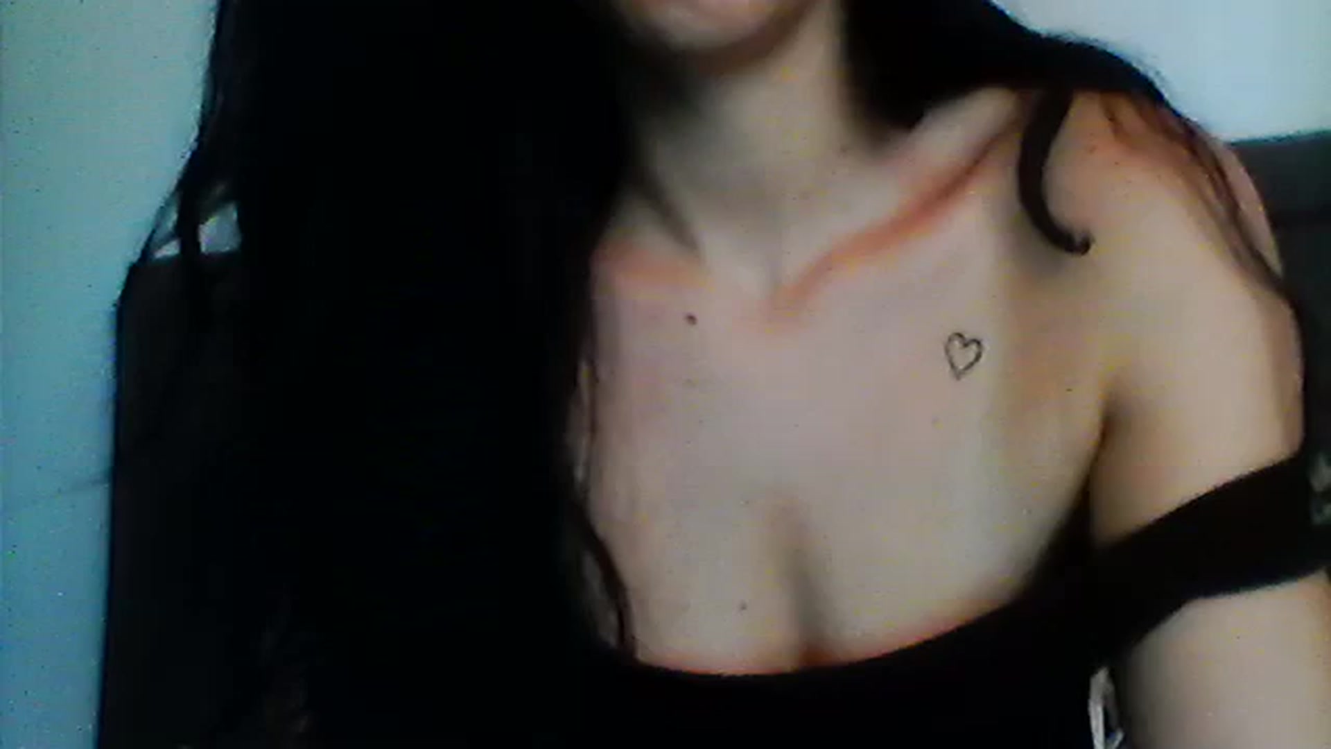 Gallery image thumbnail from Karlasxy01's myfreecams stream on, 08/13/2023, 10:45 image 14 of 20