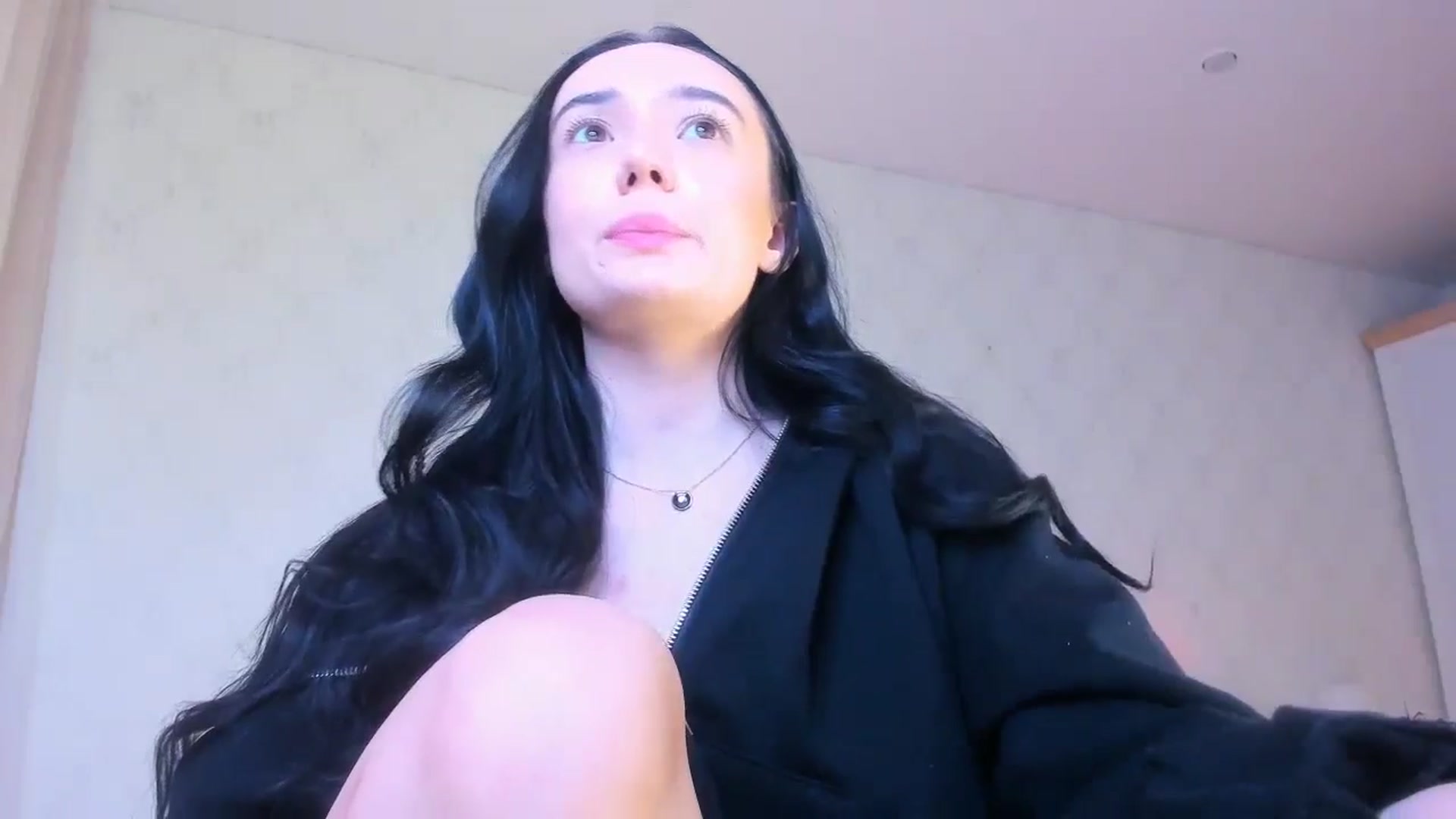 Gallery image thumbnail from Karlee_Grey_'s myfreecams stream on, 12/10/2024, 10:13 image 2 of 20