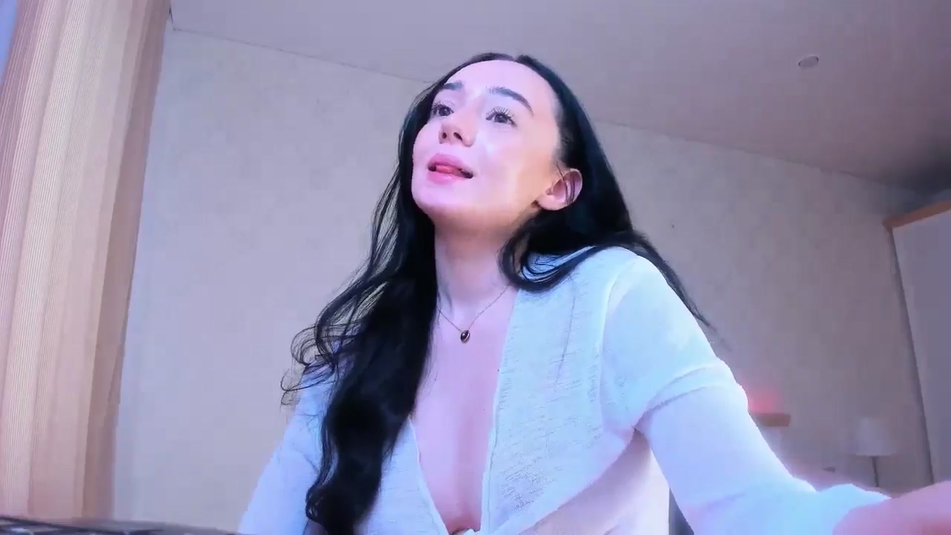 Gallery image thumbnail from Karlee_Grey_'s myfreecams stream on, 12/12/2024, 10:28 image 14 of 20