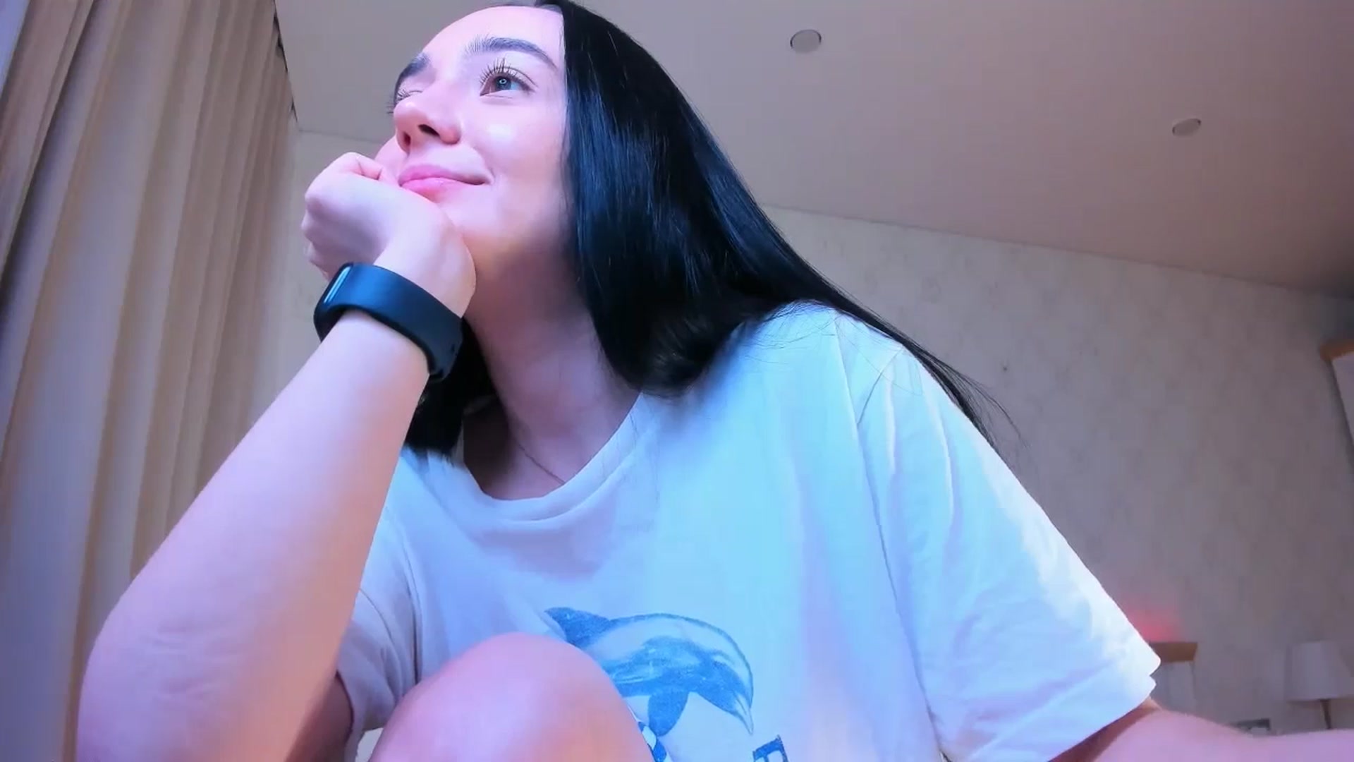 Gallery image thumbnail from Karlee_Grey_'s myfreecams stream on, 12/16/2024, 18:19 image 18 of 20