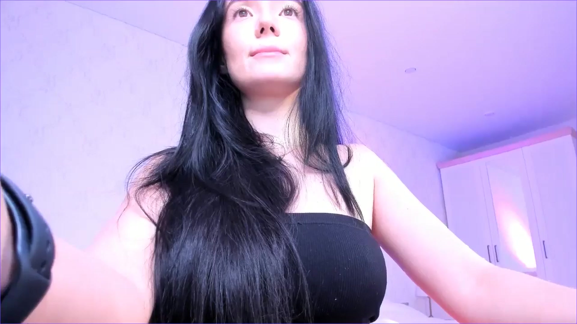 Gallery image thumbnail from Karlee_Grey_'s myfreecams stream on, 11/19/2025, 18:28 image 17 of 20