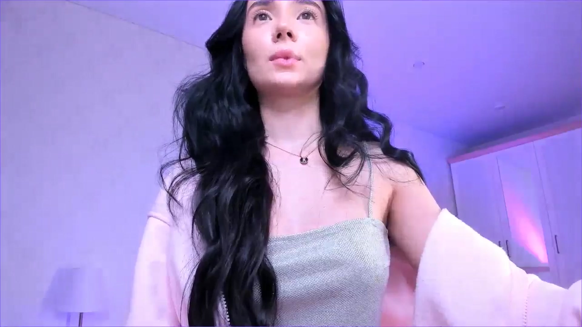 Gallery image thumbnail from Karlee_Grey_'s myfreecams stream on, 11/20/2025, 17:51 image 9 of 20