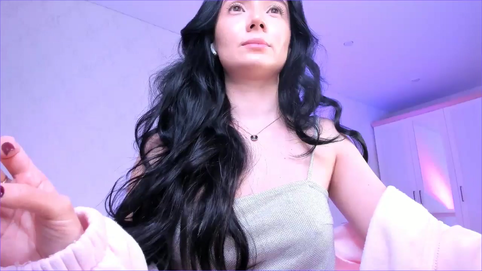 Gallery image thumbnail from Karlee_Grey_'s myfreecams stream on, 11/20/2025, 17:51 image 19 of 20