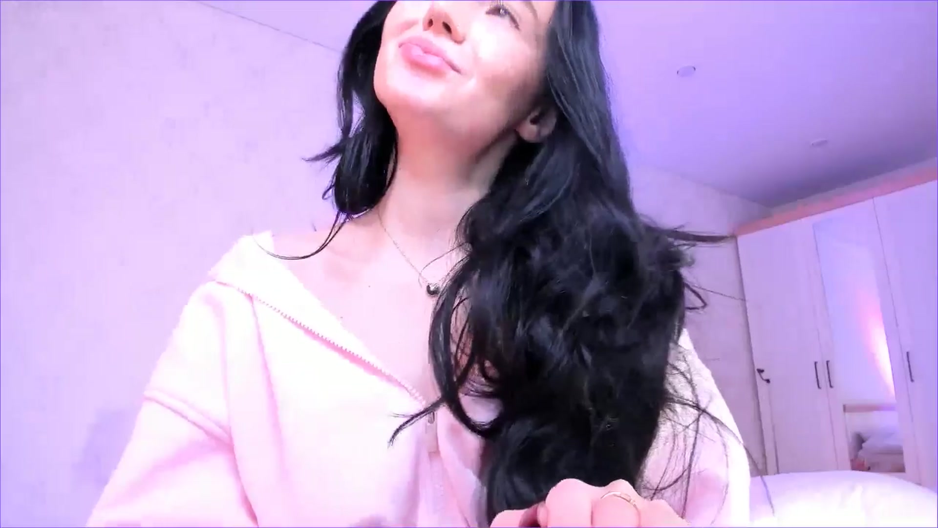 Gallery image thumbnail from Karlee_Grey_'s myfreecams stream on, 11/21/2025, 08:19 image 20 of 20