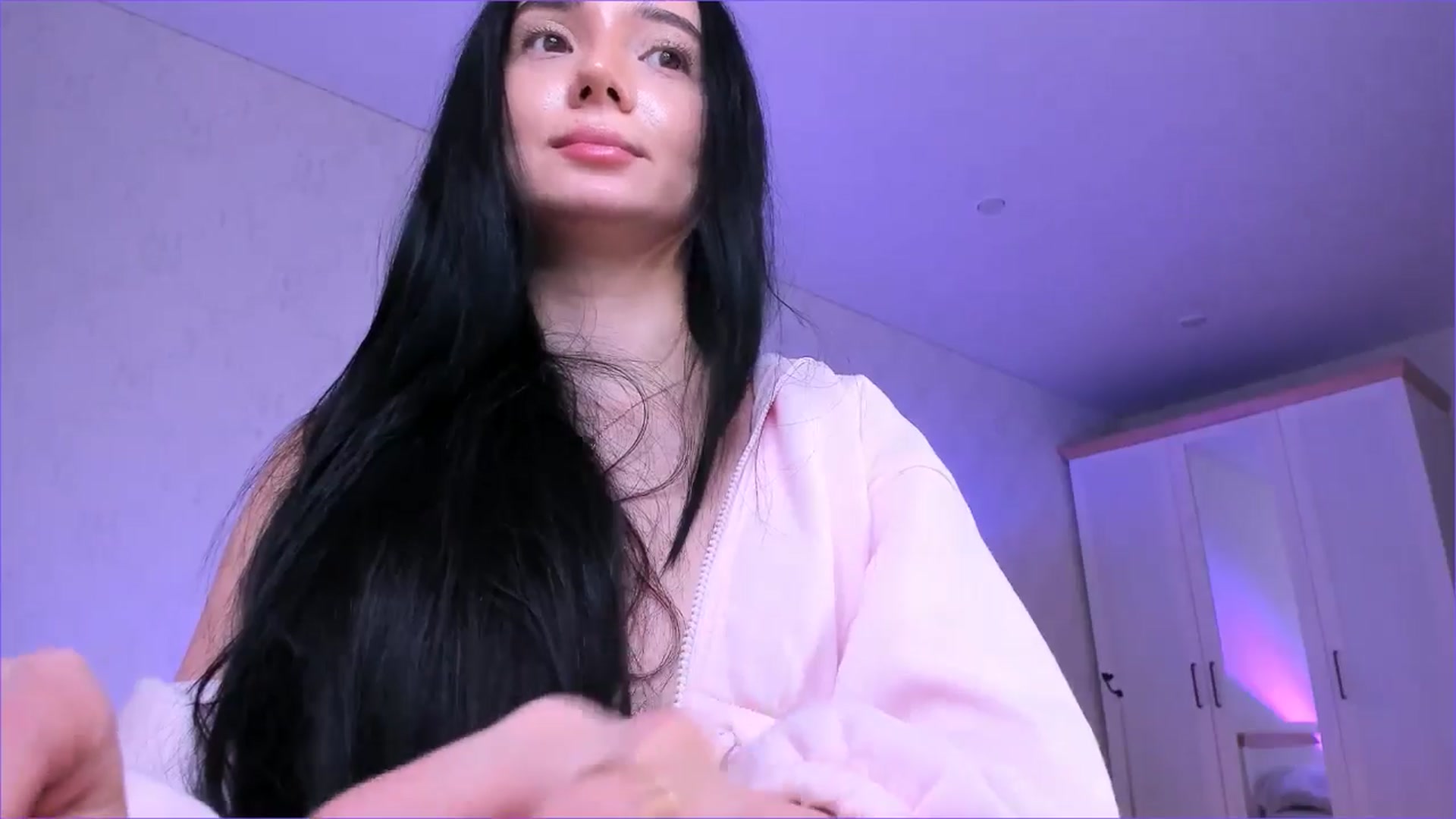 Gallery image thumbnail from Karlee_Grey_'s myfreecams stream on, 11/22/2025, 08:33 image 10 of 20