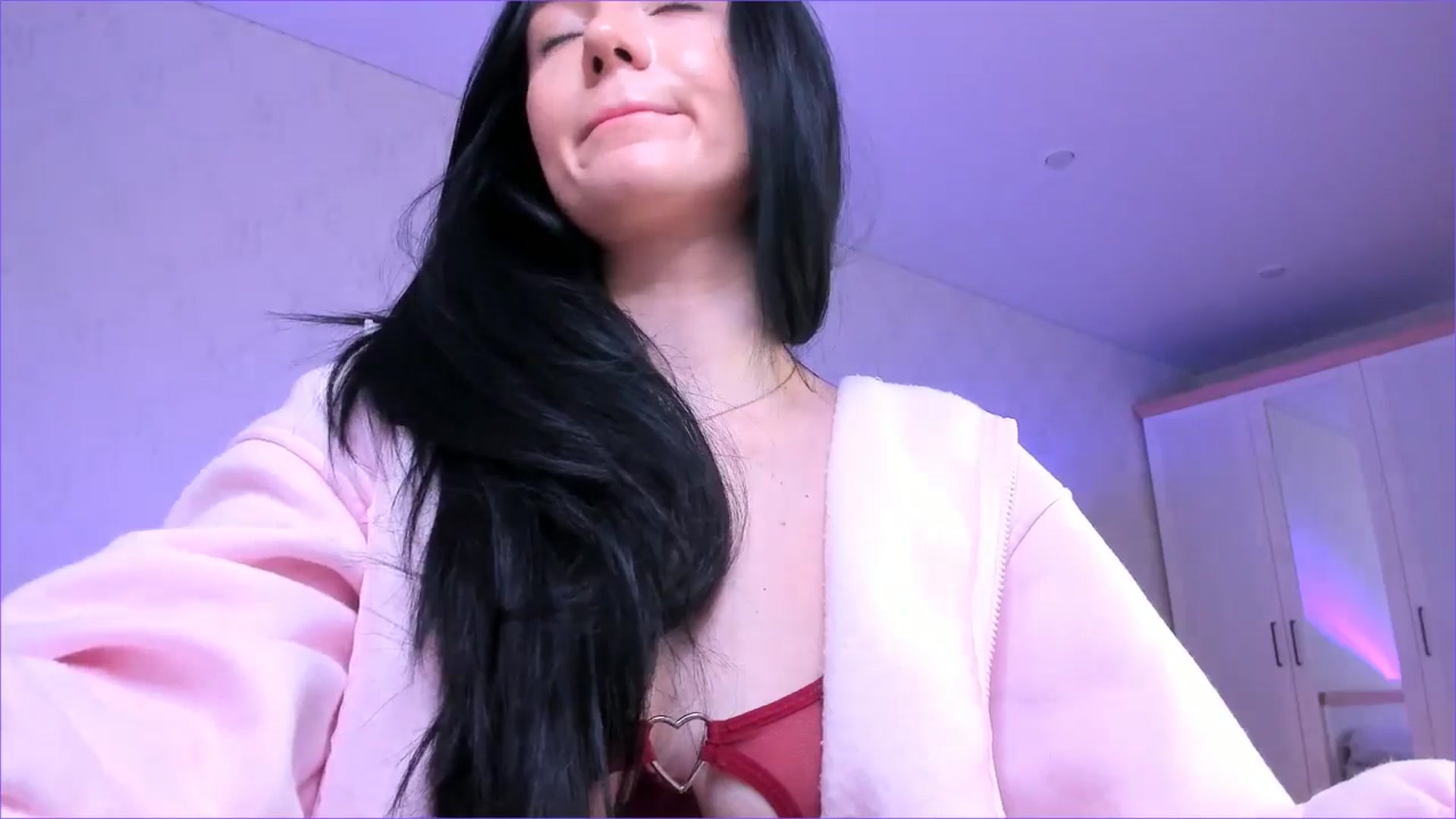 Gallery image thumbnail from Karlee_Grey_'s myfreecams stream on, 11/23/2025, 07:52 image 9 of 20