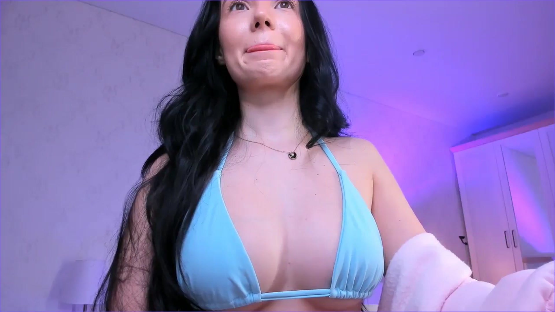 Gallery image thumbnail from Karlee_Grey_'s myfreecams stream on, 11/24/2025, 05:48 image 19 of 20