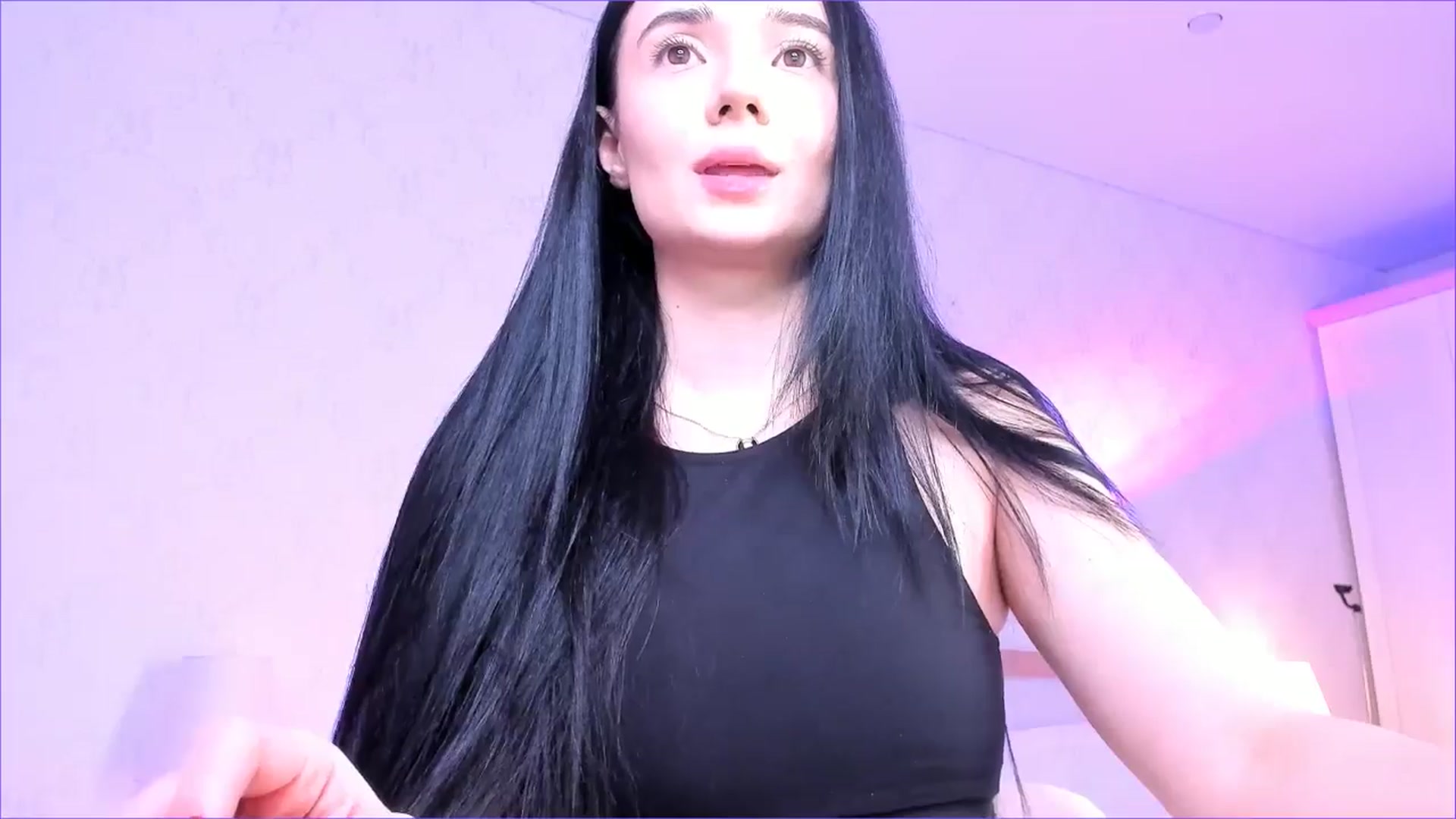 Gallery image thumbnail from Karlee_Grey_'s myfreecams stream on, 11/24/2025, 18:58 image 9 of 20
