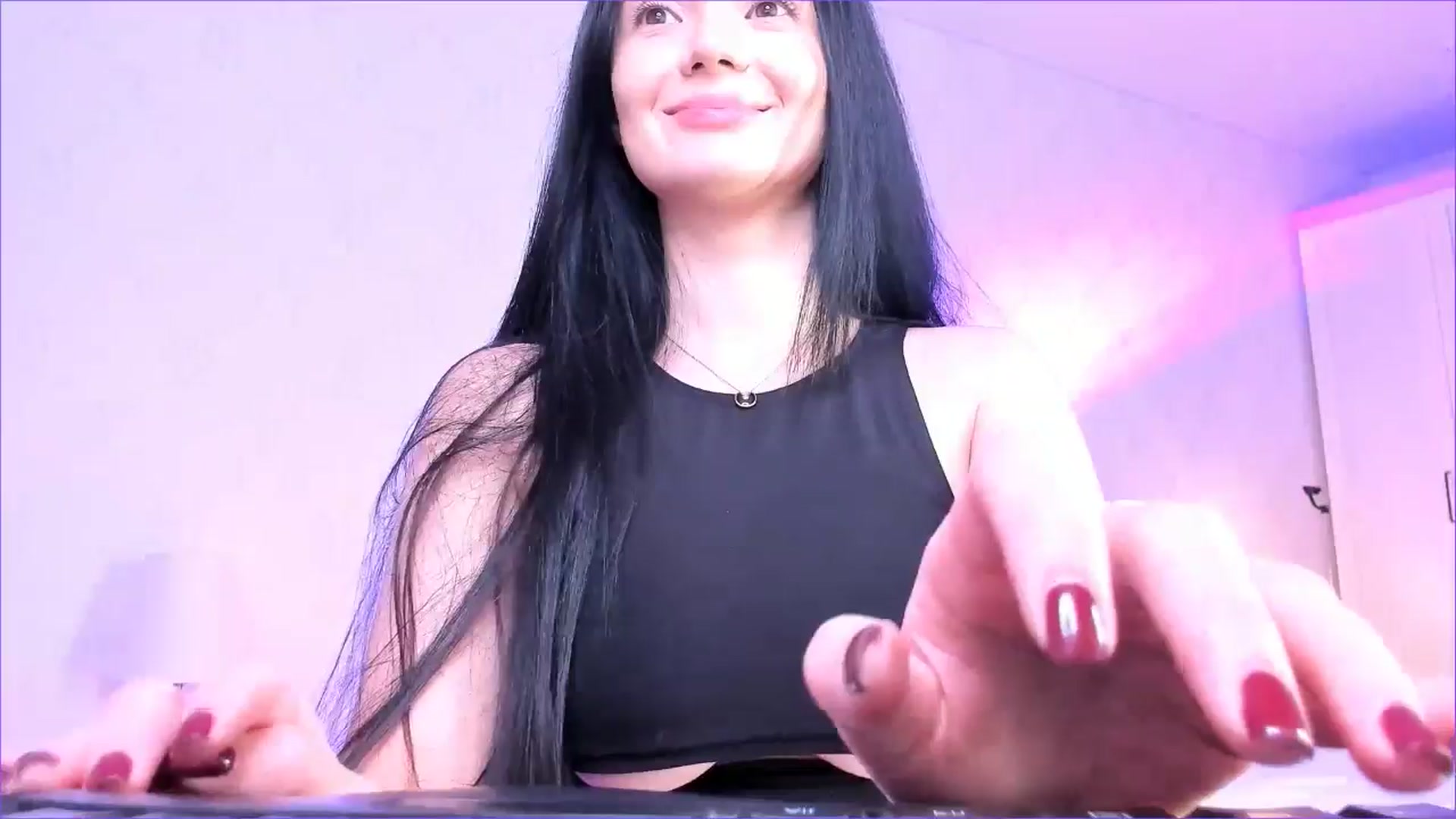 Gallery image thumbnail from Karlee_Grey_'s myfreecams stream on, 11/24/2025, 18:58 image 20 of 20