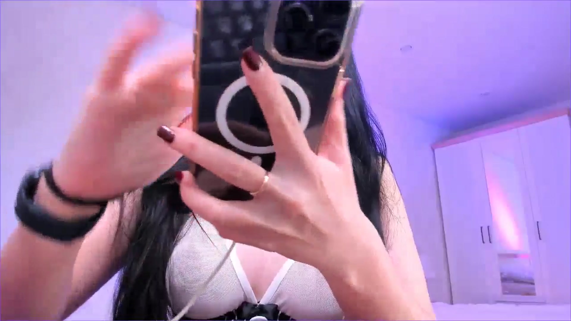 Gallery image thumbnail from Karlee_Grey_'s myfreecams stream on, 12/08/2025, 16:39 image 7 of 20