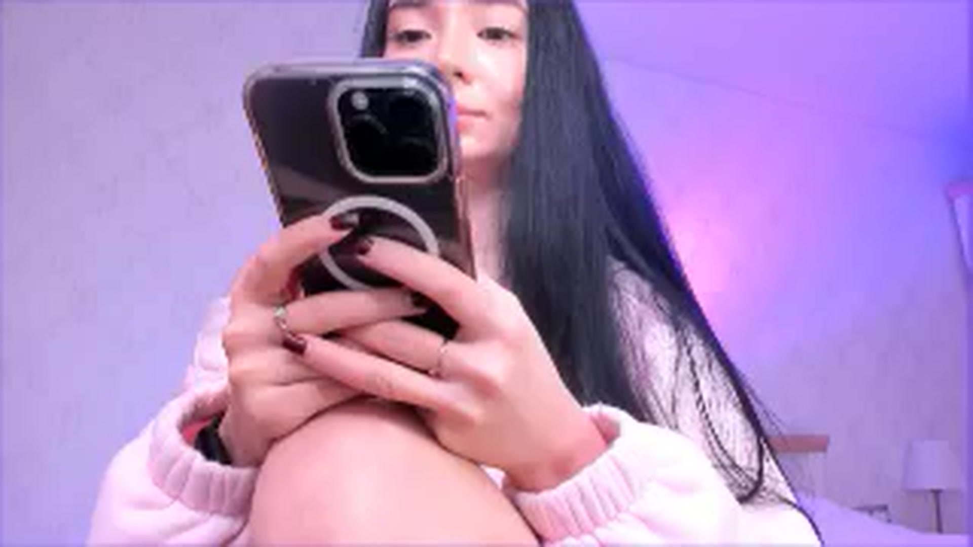 Gallery image thumbnail from Karlee_Grey_'s myfreecams stream on, 12/22/2025, 08:32 image 18 of 20