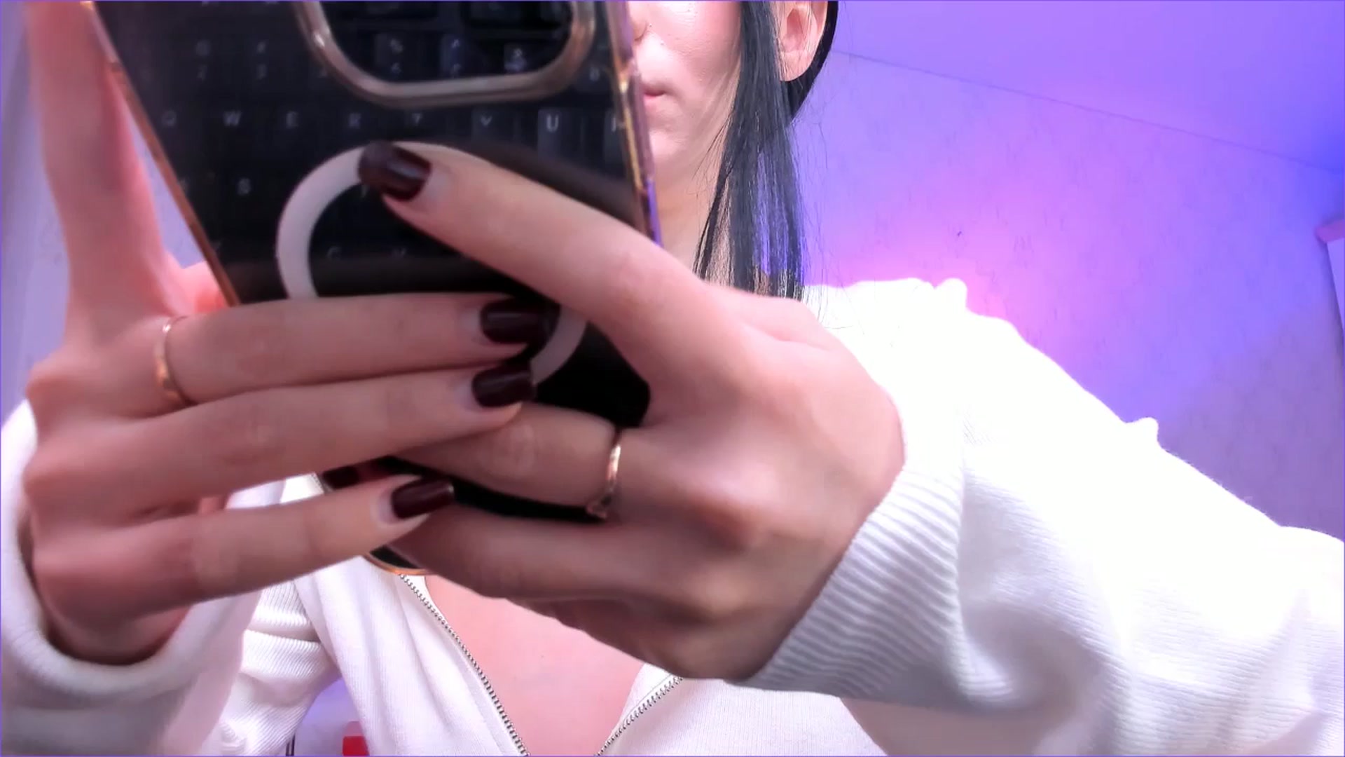 Gallery image thumbnail from Karlee_Grey_'s myfreecams stream on, 12/24/2025, 16:54 image 1 of 20