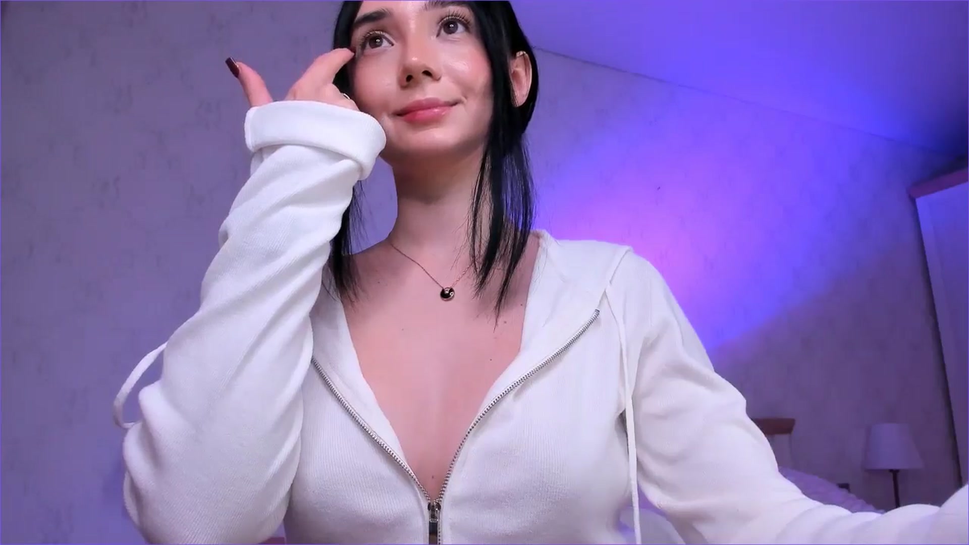 Gallery image thumbnail from Karlee_Grey_'s myfreecams stream on, 12/24/2025, 16:54 image 9 of 20