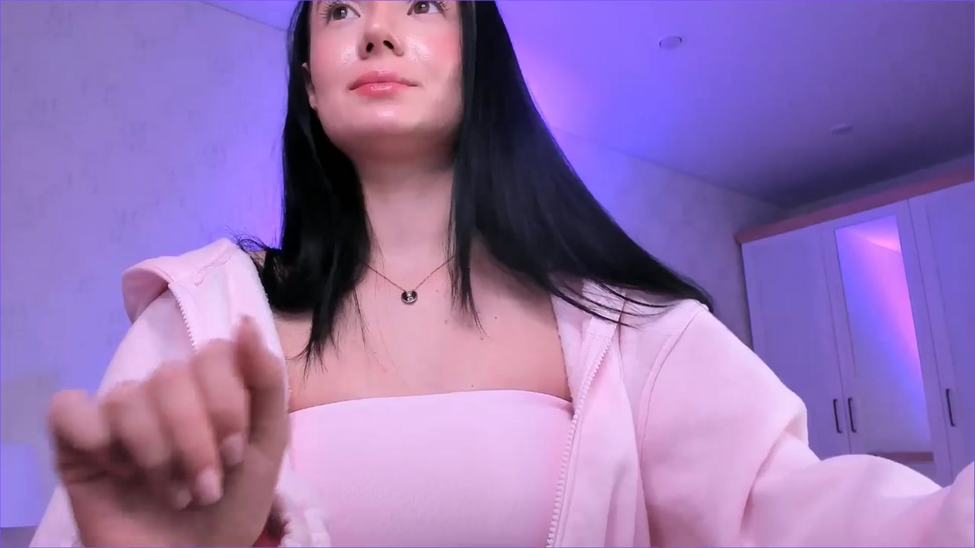 Gallery image thumbnail from Karlee_Grey_'s myfreecams stream on, 01/09/2026, 18:09 image 20 of 20