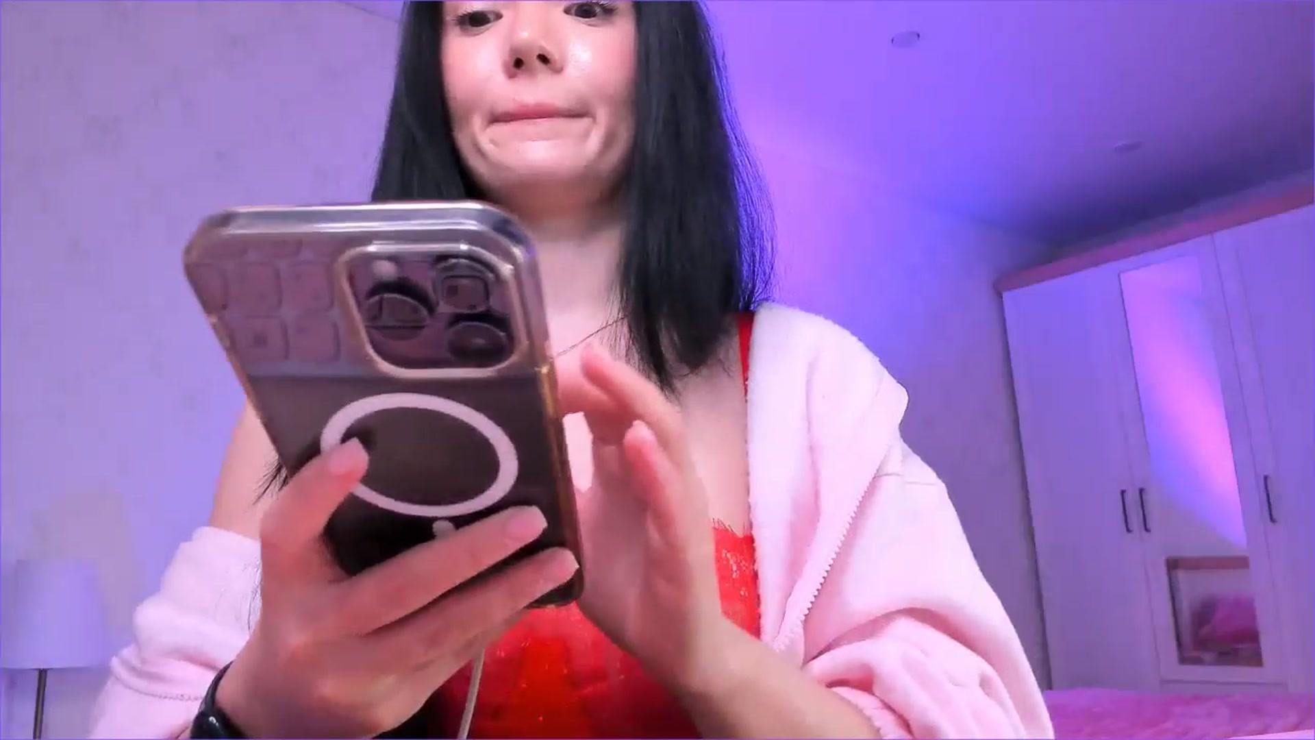 Gallery image thumbnail from Karlee_Grey_'s myfreecams stream on, 01/27/2026, 17:27 image 19 of 20