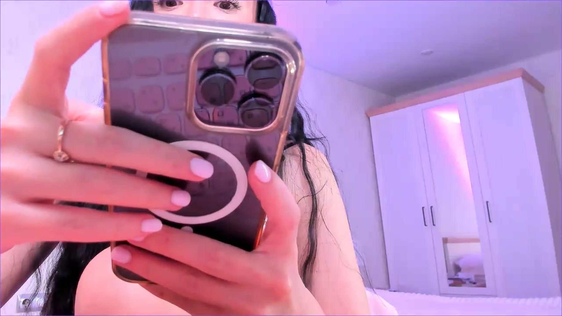 Gallery image thumbnail from Karlee_Grey_'s myfreecams stream on, 05/24/2026, 16:49 image 15 of 20